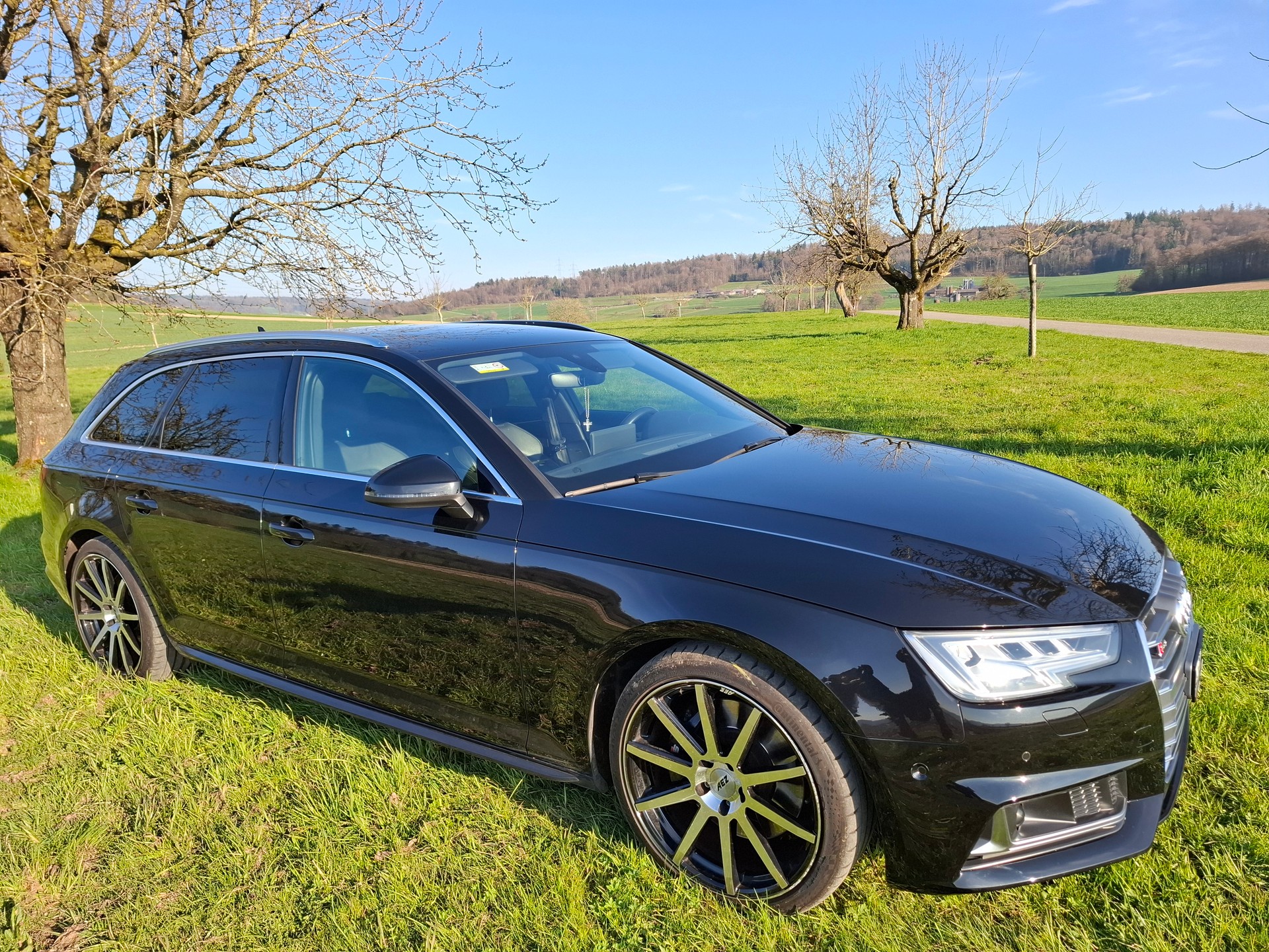 AUDI S4 Avant 3.0 TFSI quattro tiptronic-image-10