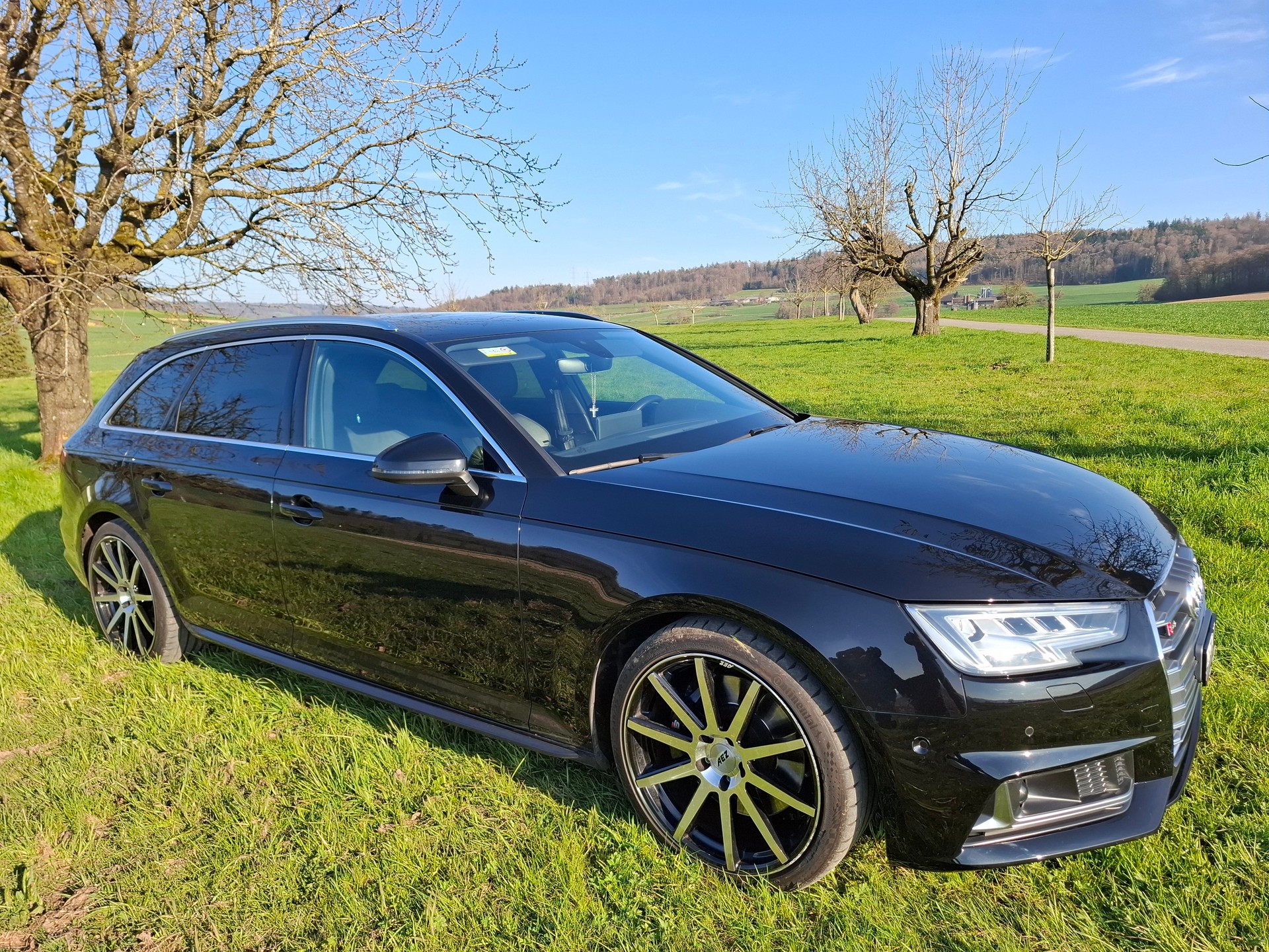AUDI S4 Avant 3.0 TFSI quattro tiptronic-showroom-element-3