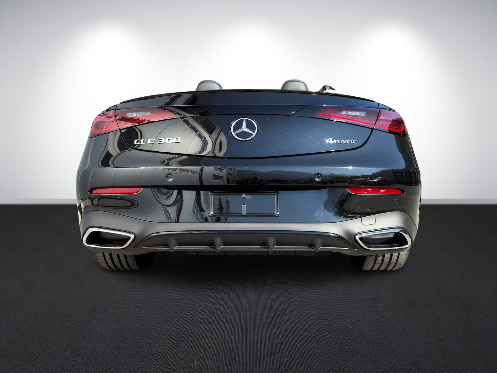 MERCEDES-BENZ CLE 300 Cabrio 4Matic 9G-Tronic-image-4