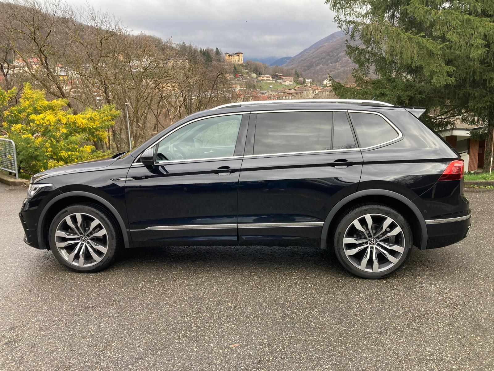 VW Tiguan Allspace 2.0TSI R-Line 4Motion DSG-showroom-element-3