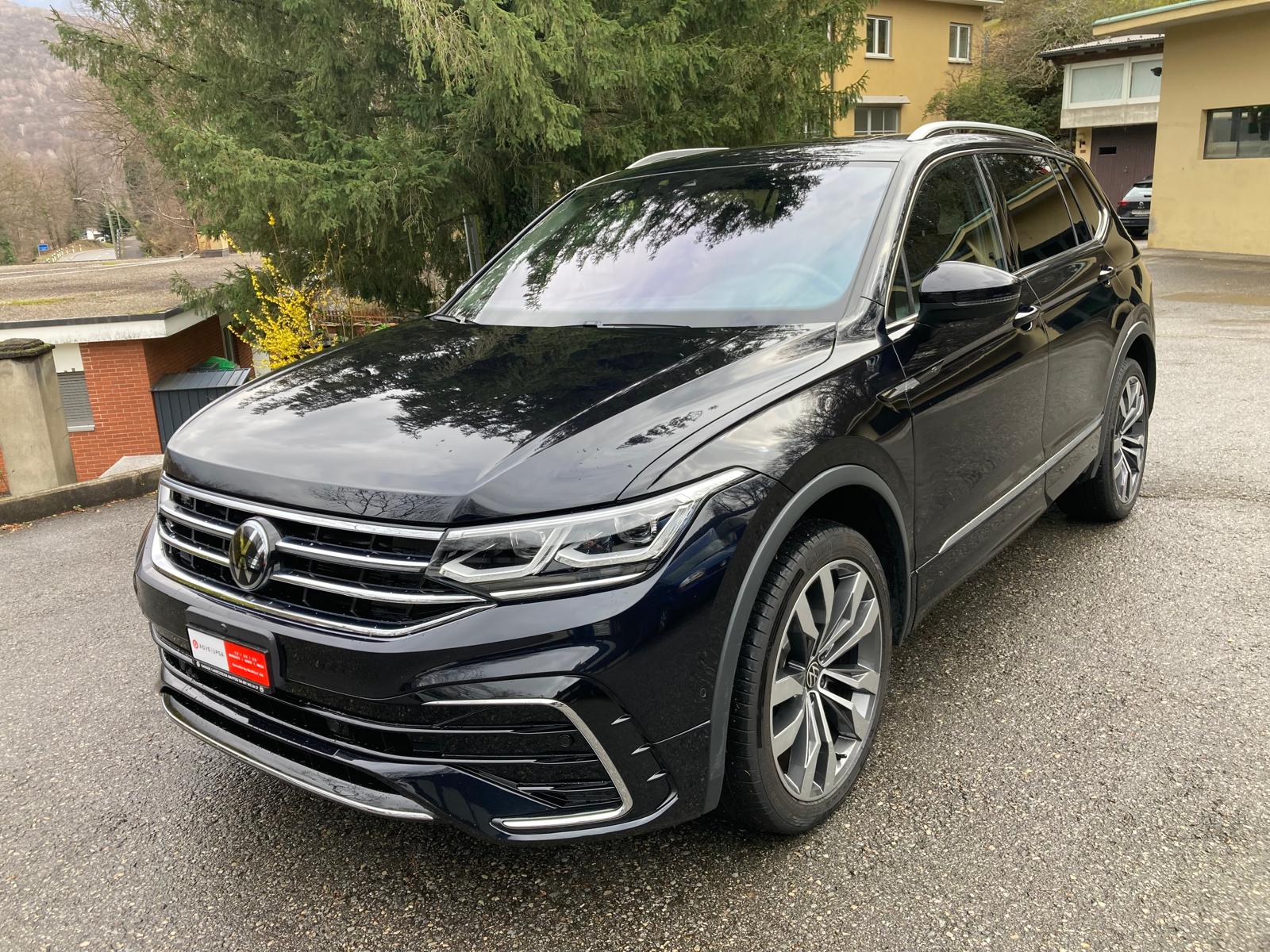 VW Tiguan Allspace 2.0TSI R-Line 4Motion DSG-showroom-element-2