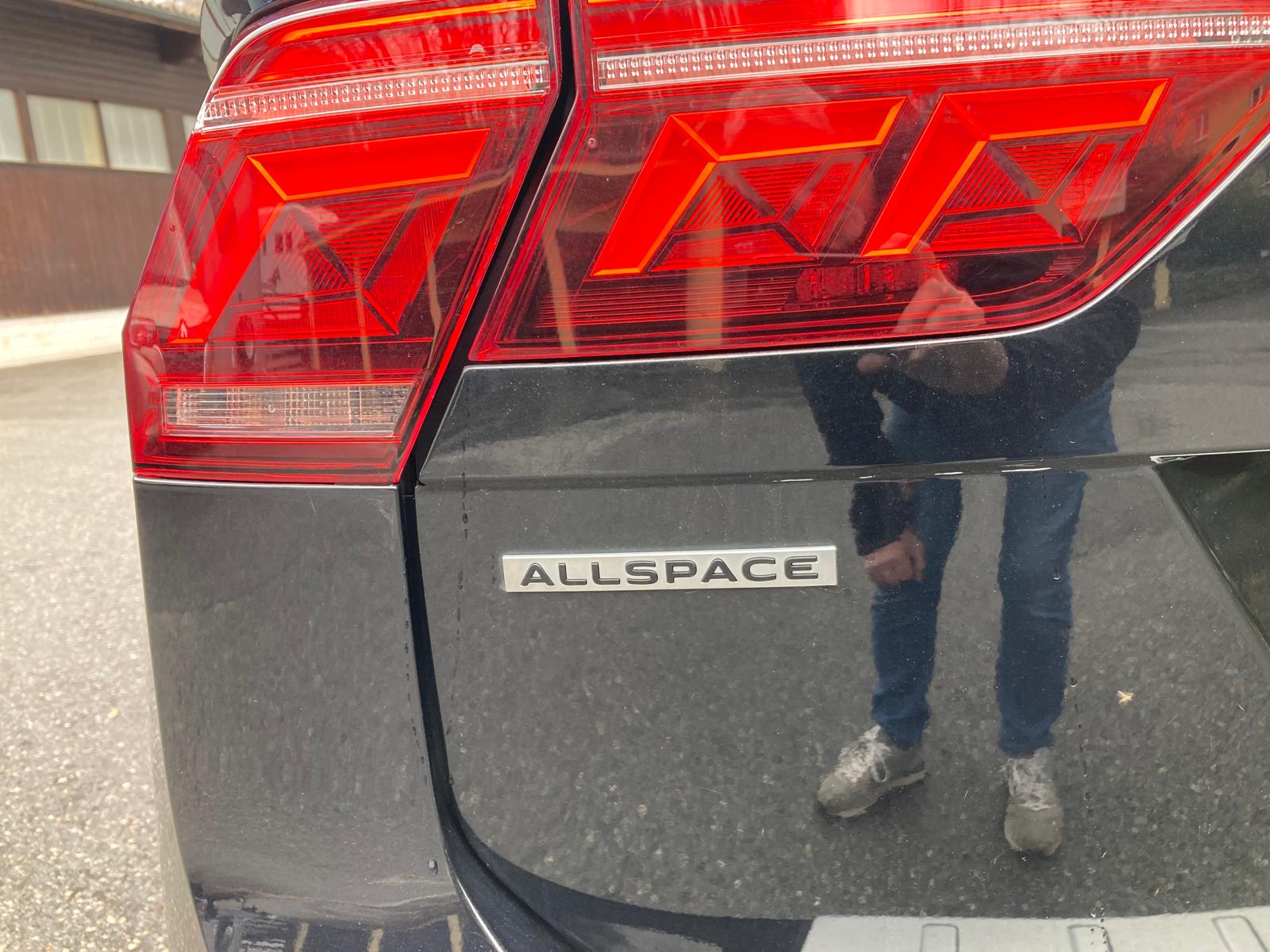 VW Tiguan Allspace 2.0TSI R-Line 4Motion DSG-image-6
