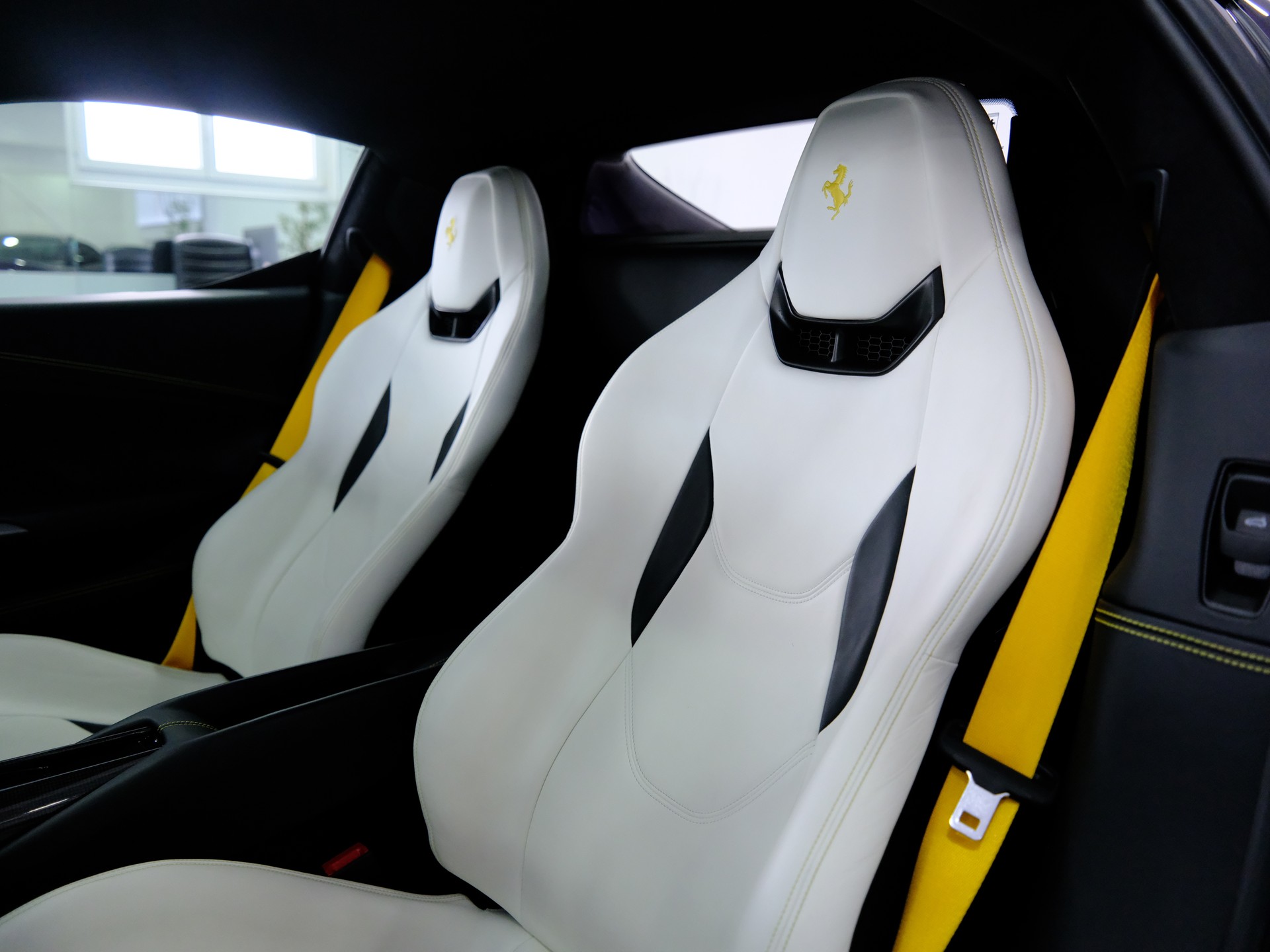 FERRARI 296 GTB-image-13