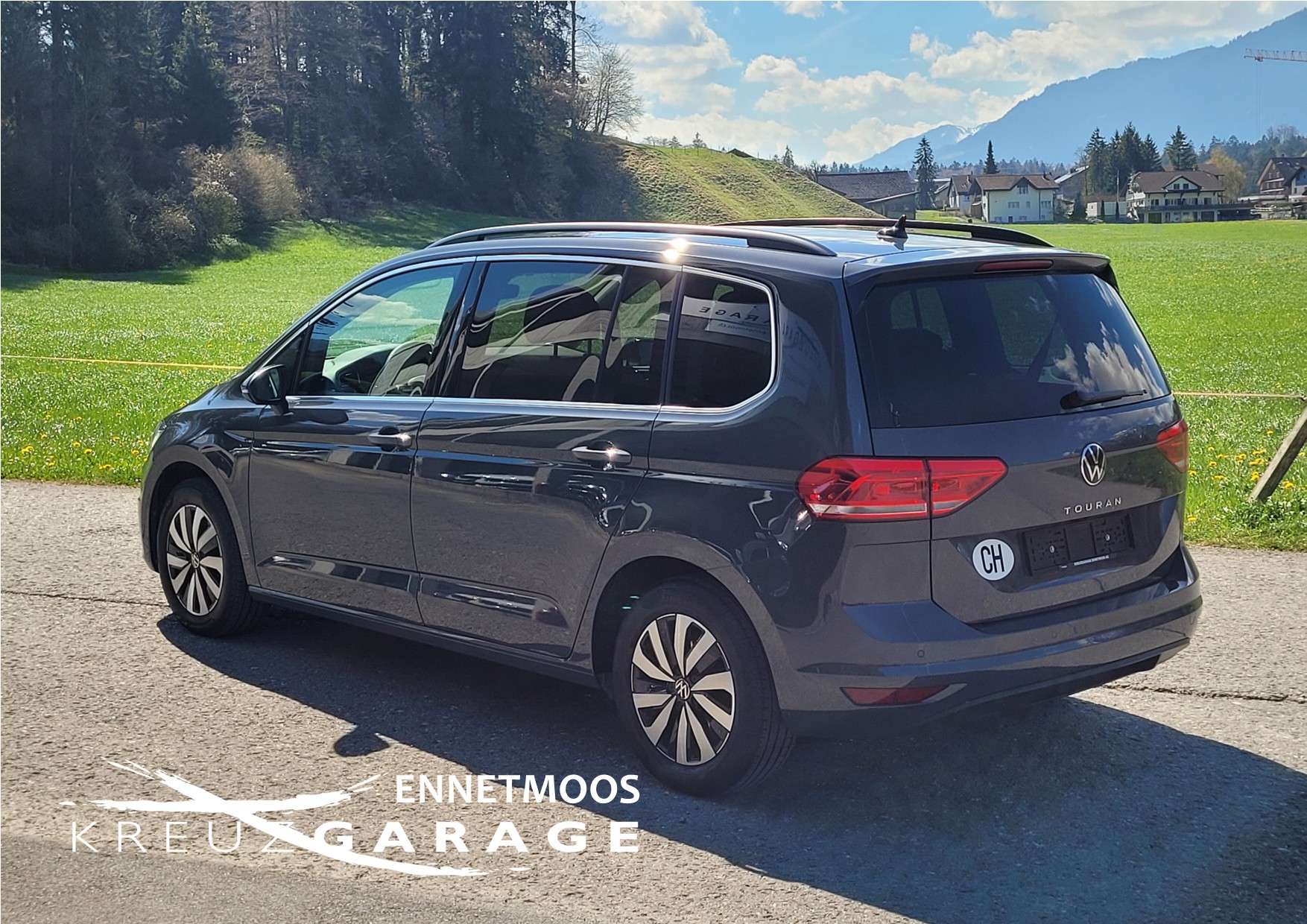 VW Touran 1.5 TSI EVO Comfortline DSG *7-Plätzer mit VW Herstellergarantie*-image-2