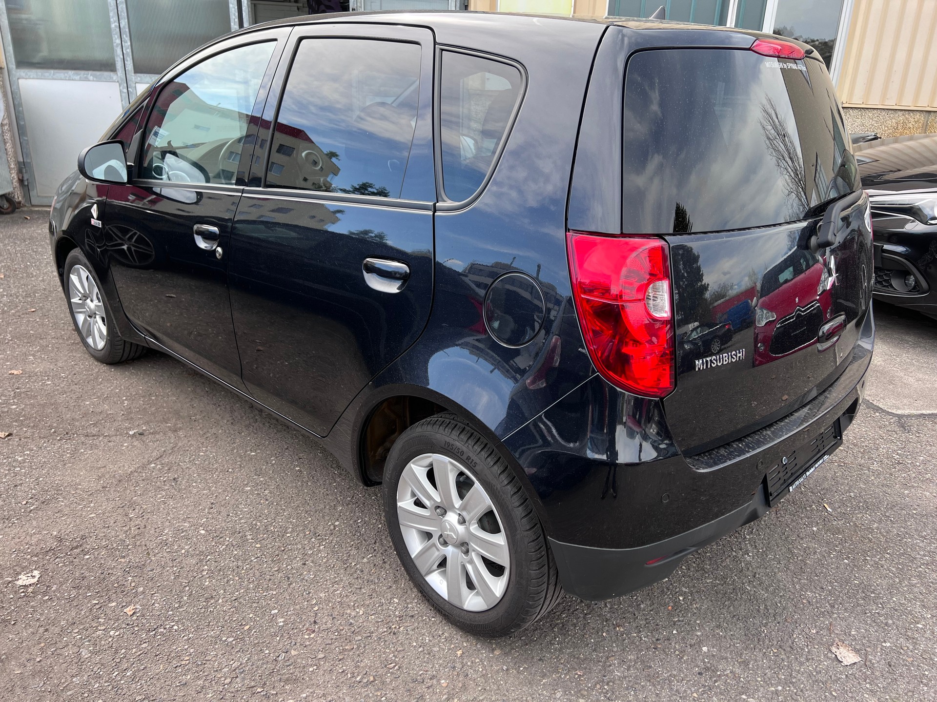 MITSUBISHI Colt 1.3 16V Jubilé (35) Allshift-image-2