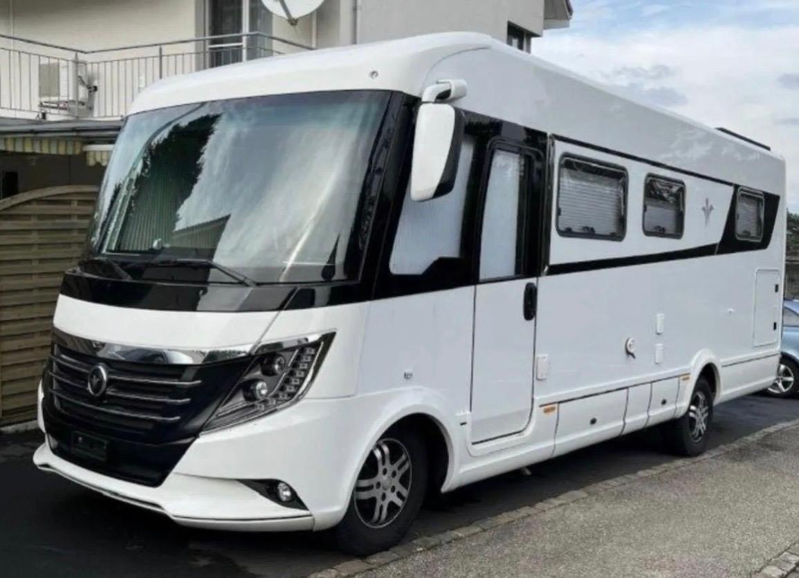 NIESMANN + BISCHOFF Flair Arto 76 LE Top Gepflegt und Autark