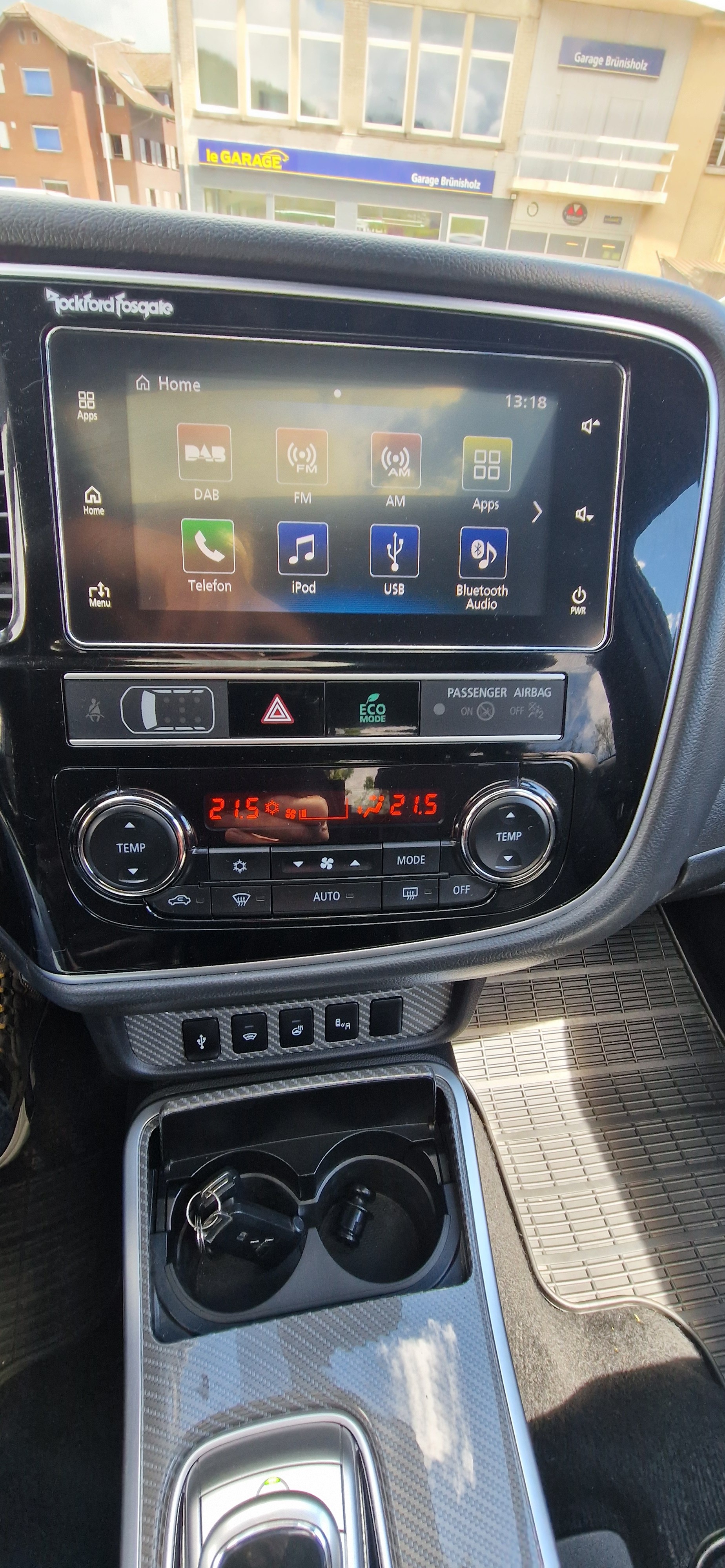 MITSUBISHI Outlander 2.4 PHEV Diamond S-Edition 4WD Automatic-image-13