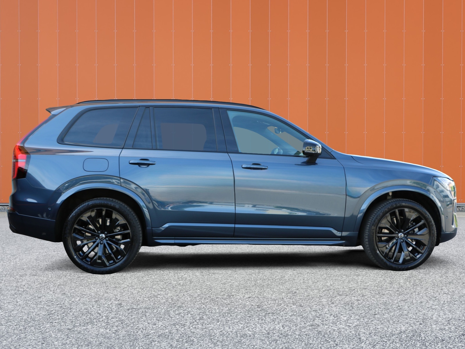 VOLVO XC90 T8 AWD PluginHybrid Dark Edition Geartronic-showroom-element-2