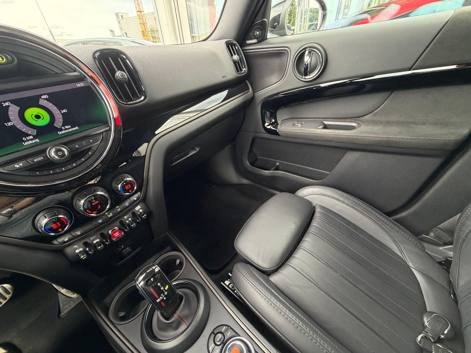 MINI Countryman John Cooper Works ALL4 Steptronic-image-22