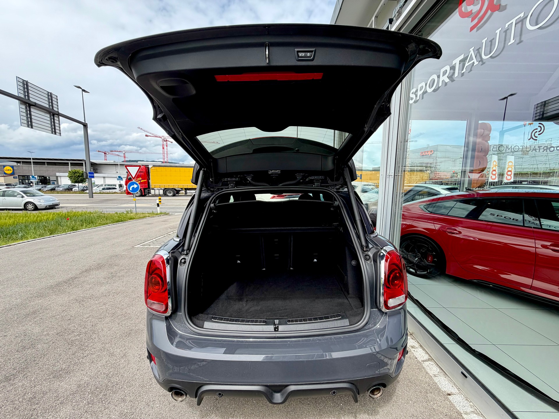 MINI Countryman John Cooper Works ALL4 Steptronic-image-9