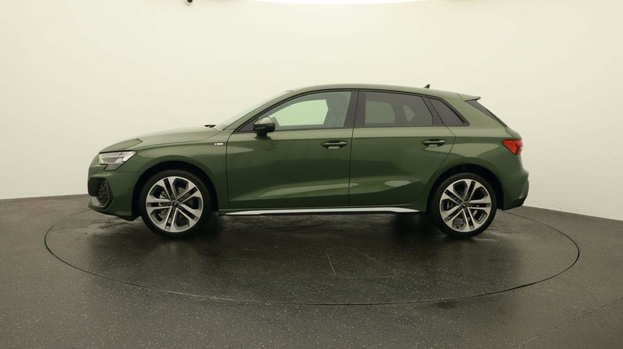 AUDI A3 Sportback TFSI 110 kW S line S tronic-image-1