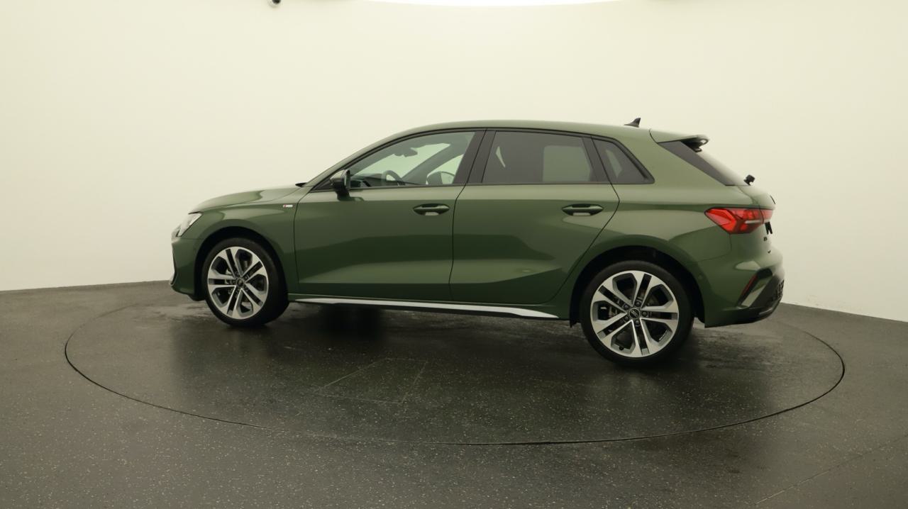 AUDI A3 Sportback TFSI 110 kW S line S tronic-image-2
