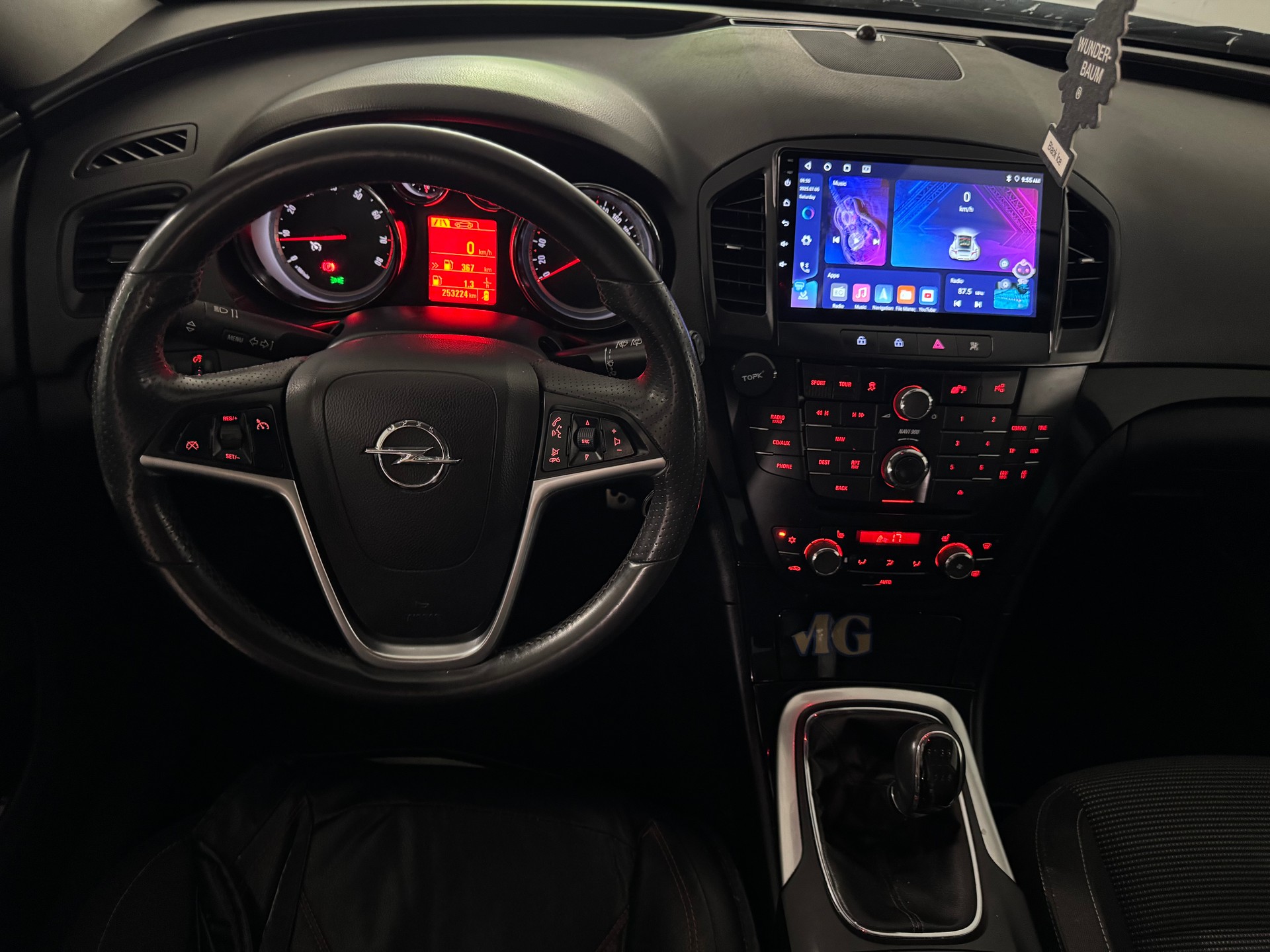 OPEL Insignia 1.6 Turbo Sport-image-11