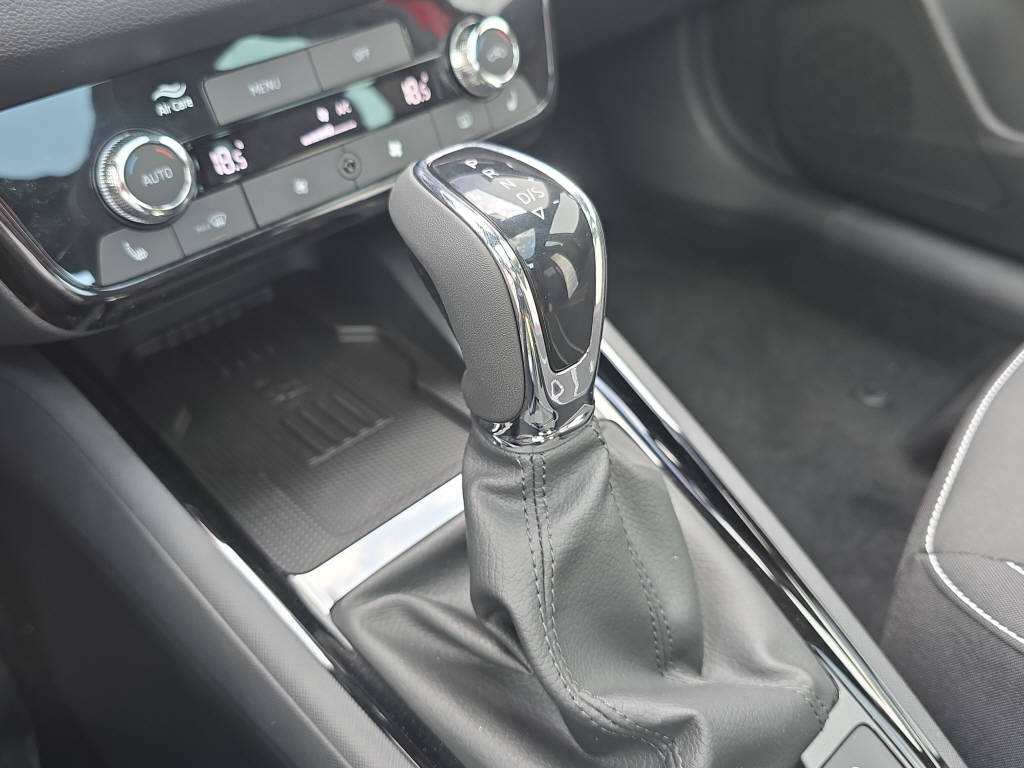 SKODA Kamiq 1.5 TSI Monte Carlo DSG-image-24