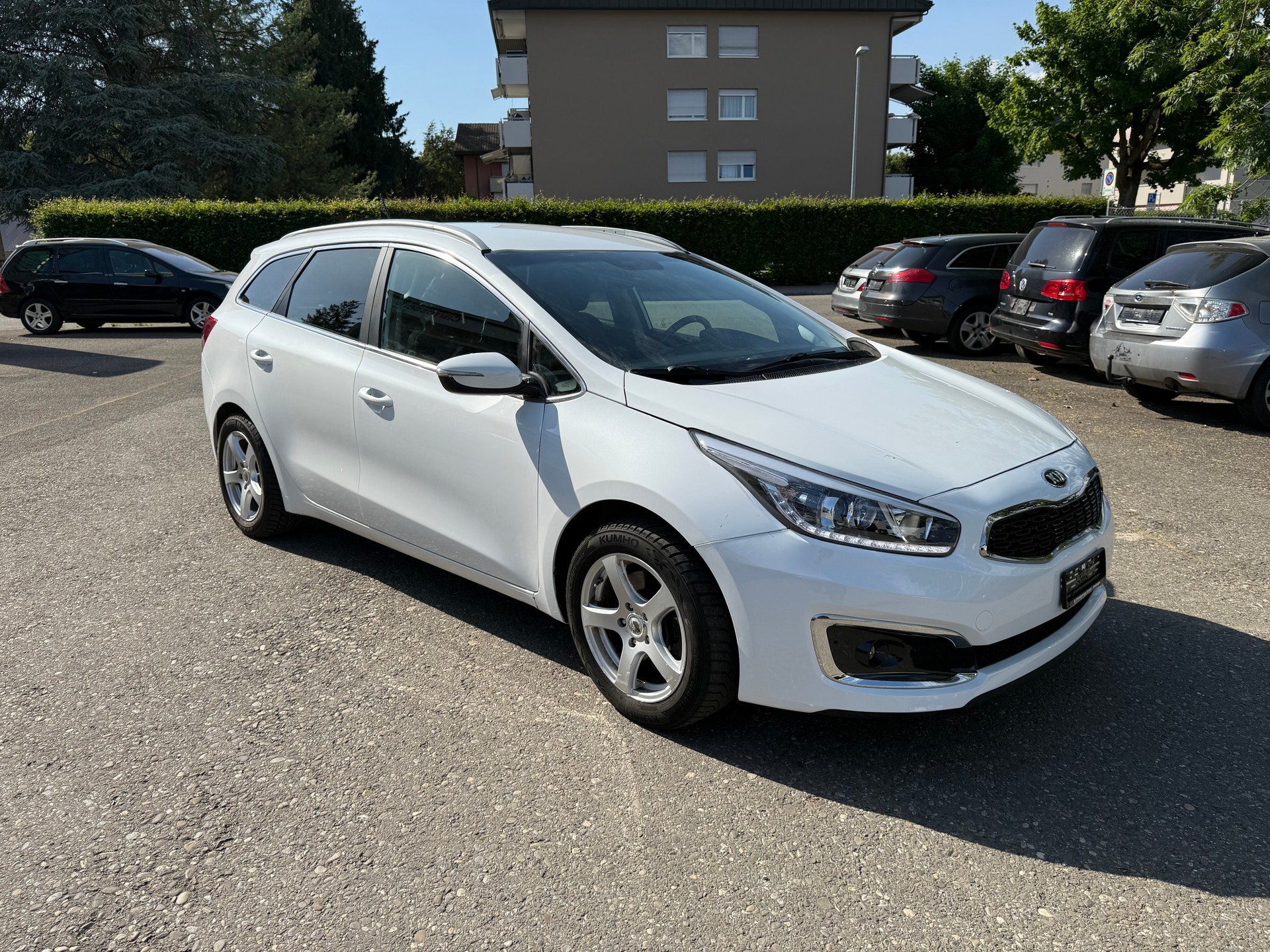 KIA Cee'd Sportswagon 1.0 T-GDi Trend-showroom-element-1