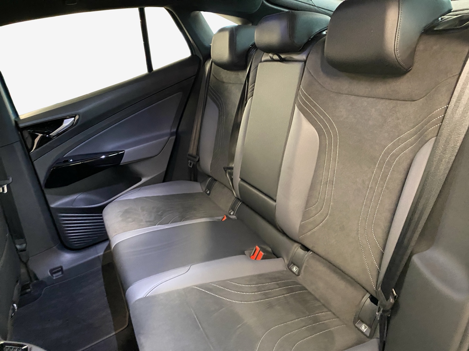 VW ID.5 Pro Performance 77 kWh-image-11