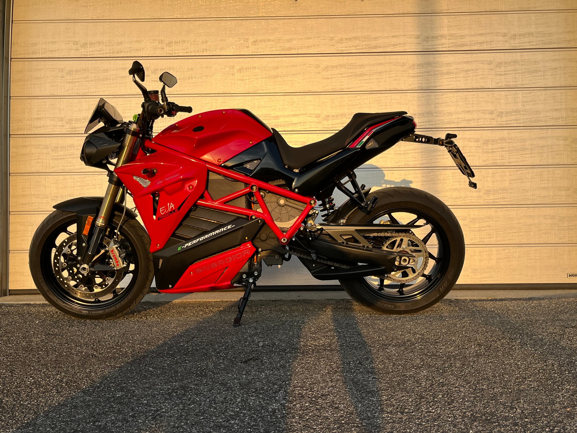 ENERGICA Energica Eva 107-image-6