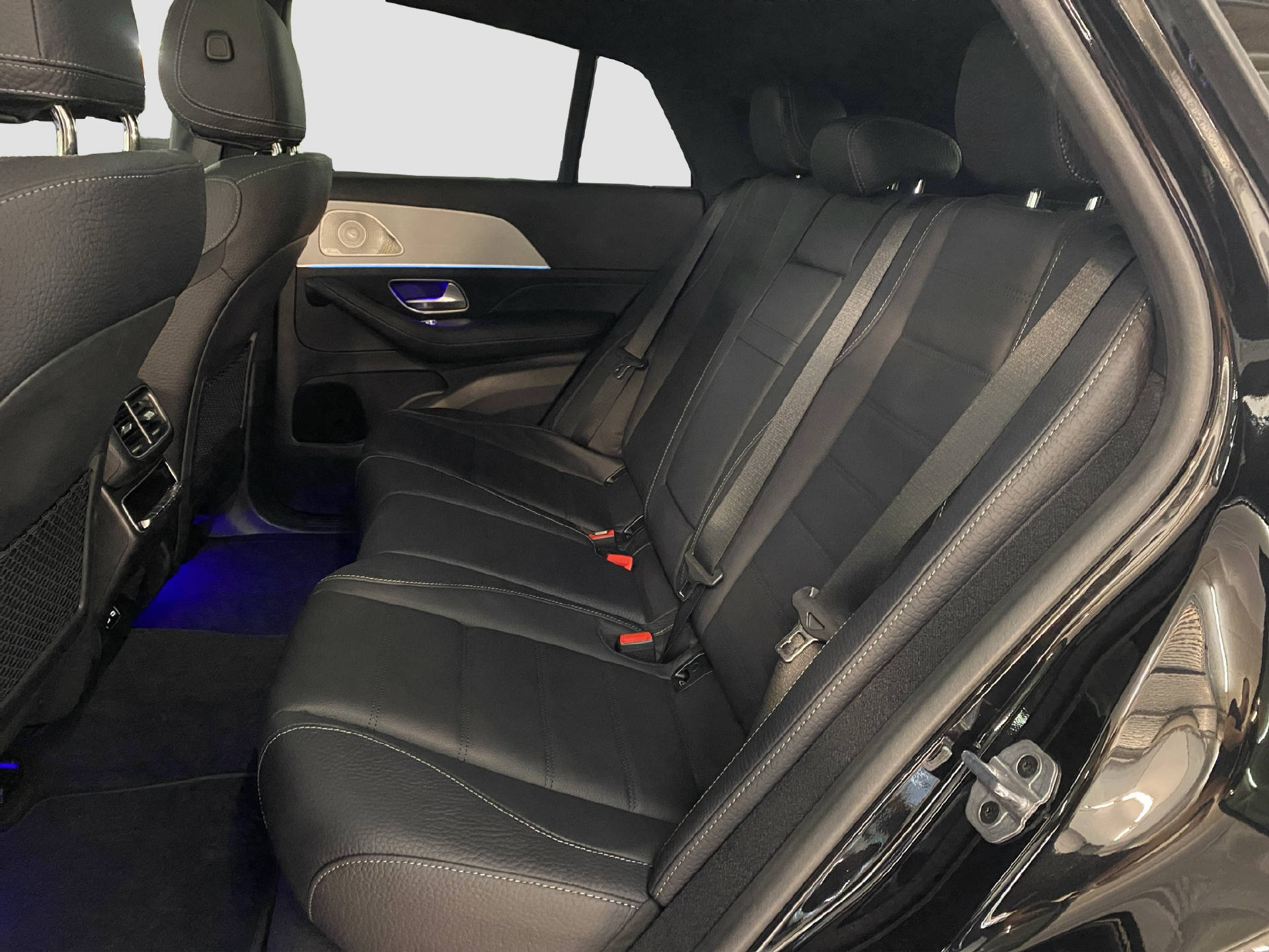 MERCEDES-BENZ GLE 400 e AMG Line 4MATIC Coupé-image-14