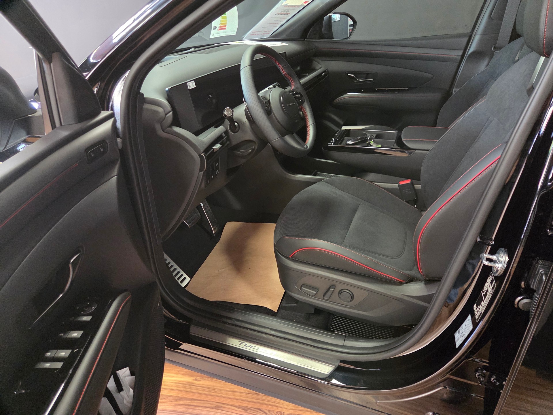 HYUNDAI TUCSON-image-7