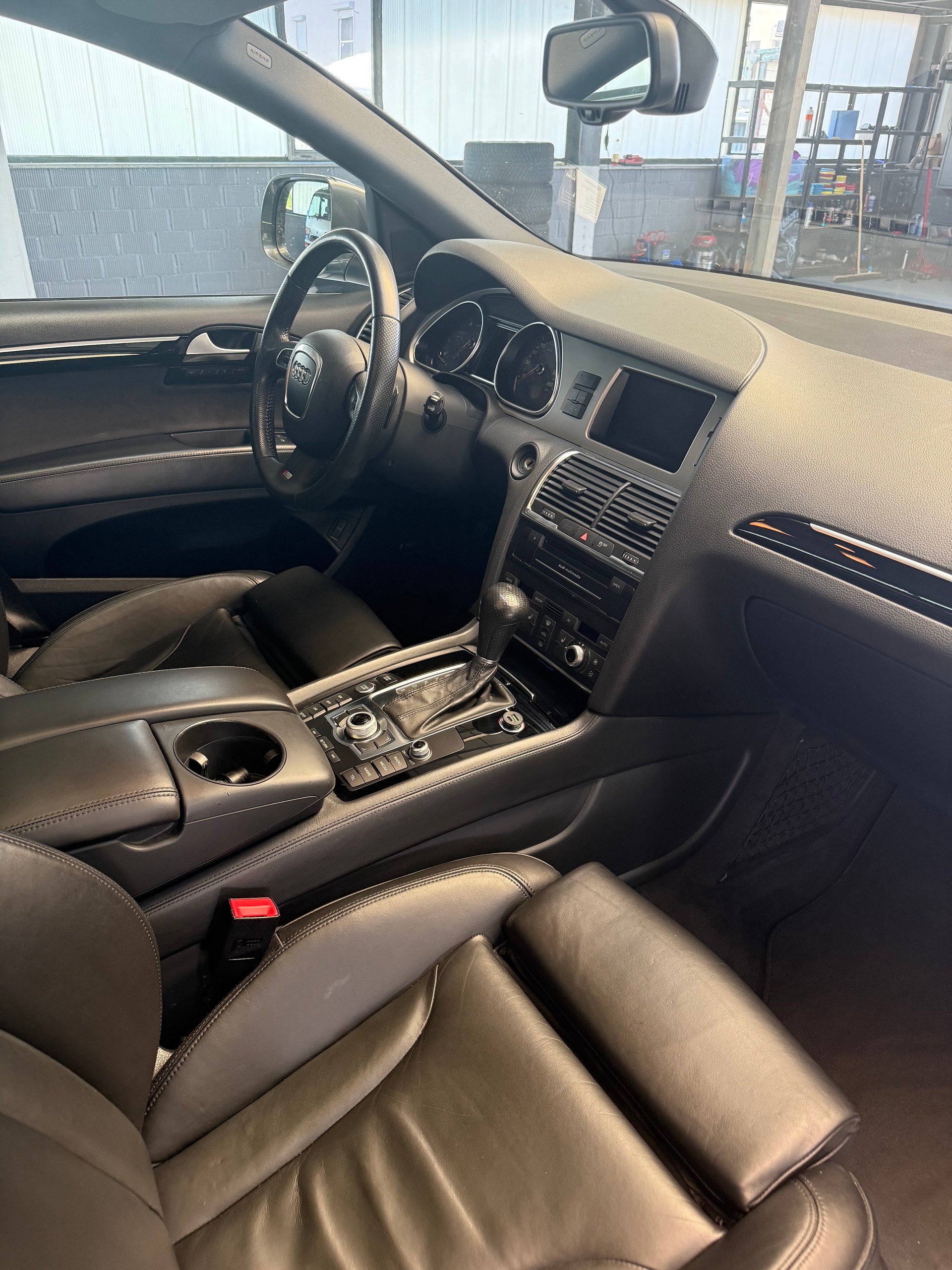 AUDI Q7 3.0 TDI Quattro S Line 7 Plätzer-image-10