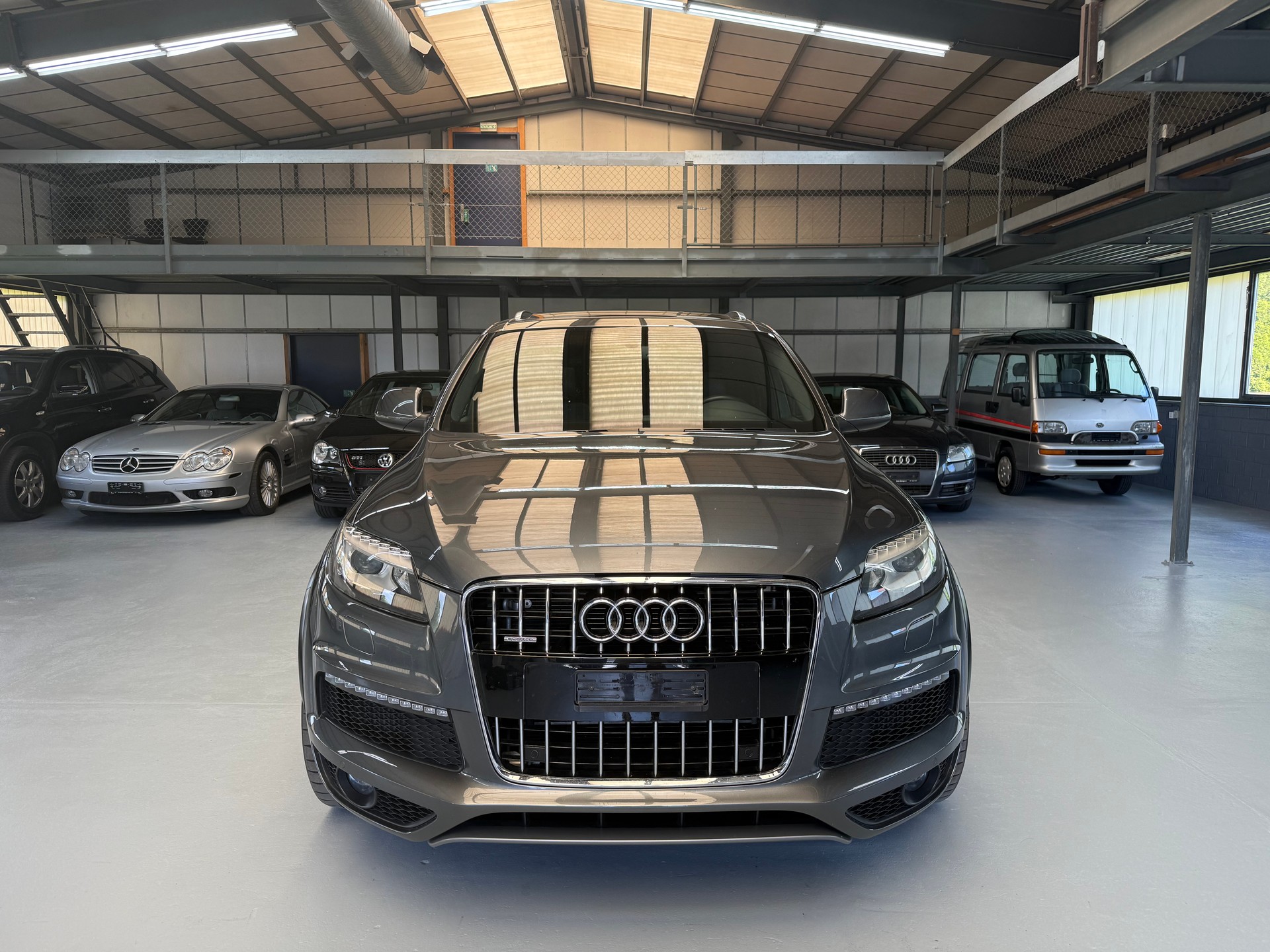 AUDI Q7 3.0 TDI Quattro S Line 7 Plätzer-image-3