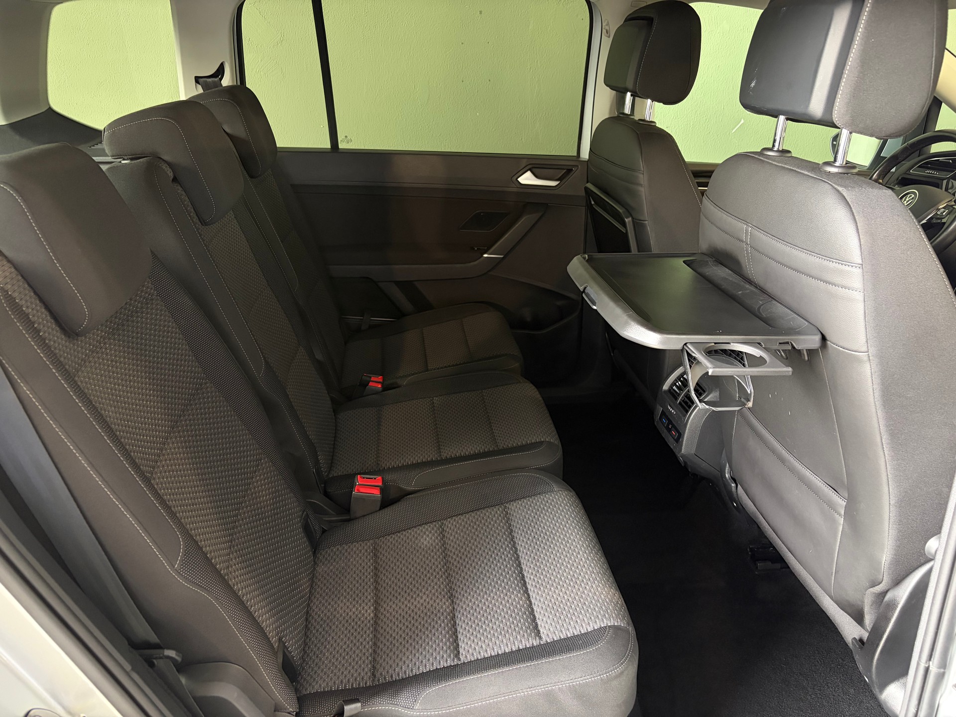 VW Touran 2.0 TDI BlueMotion TechnologyComfortline DSG * CH-Fahrzeug *-image-17