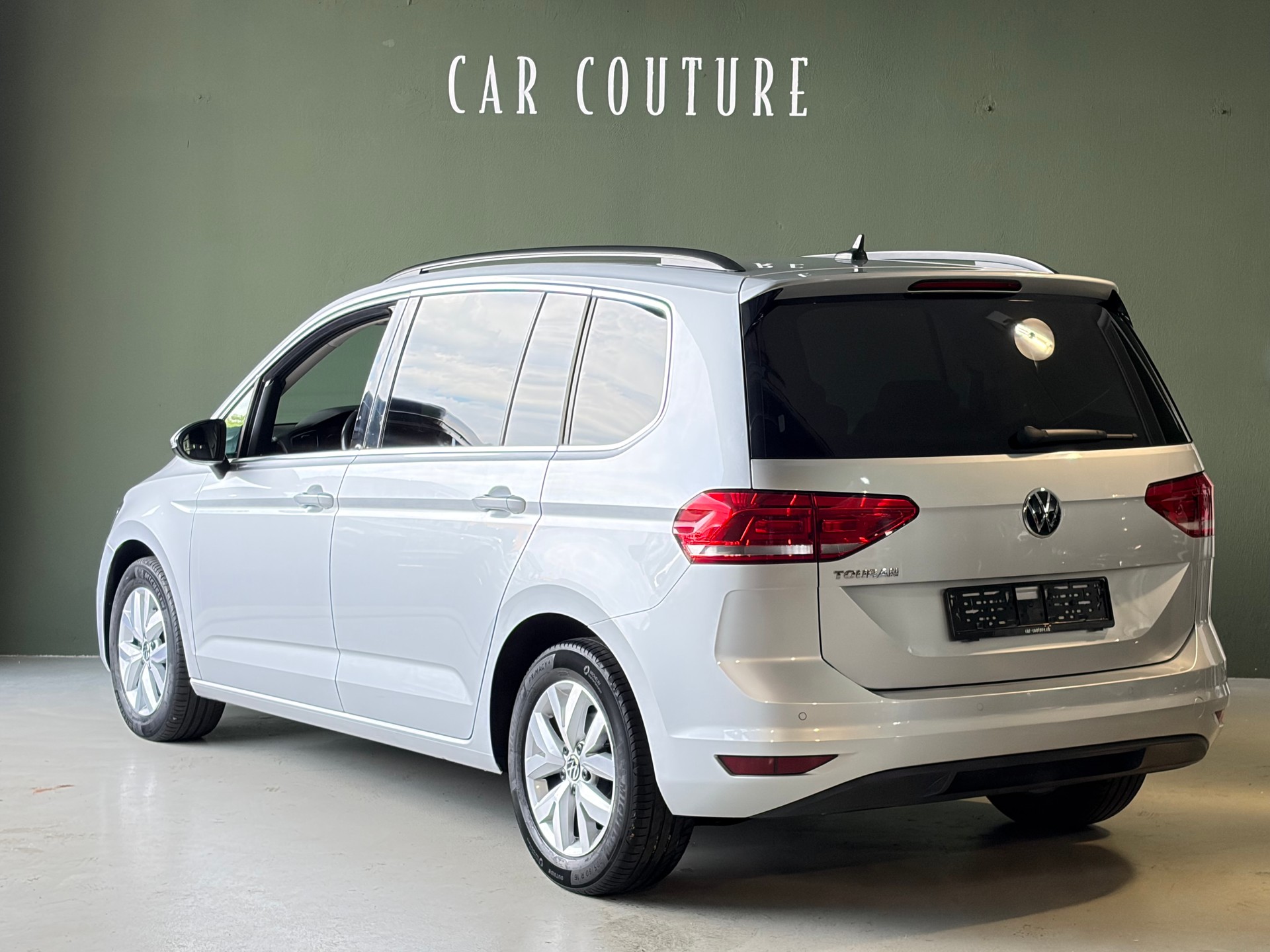 VW Touran 2.0 TDI BlueMotion TechnologyComfortline DSG * CH-Fahrzeug *-image-5
