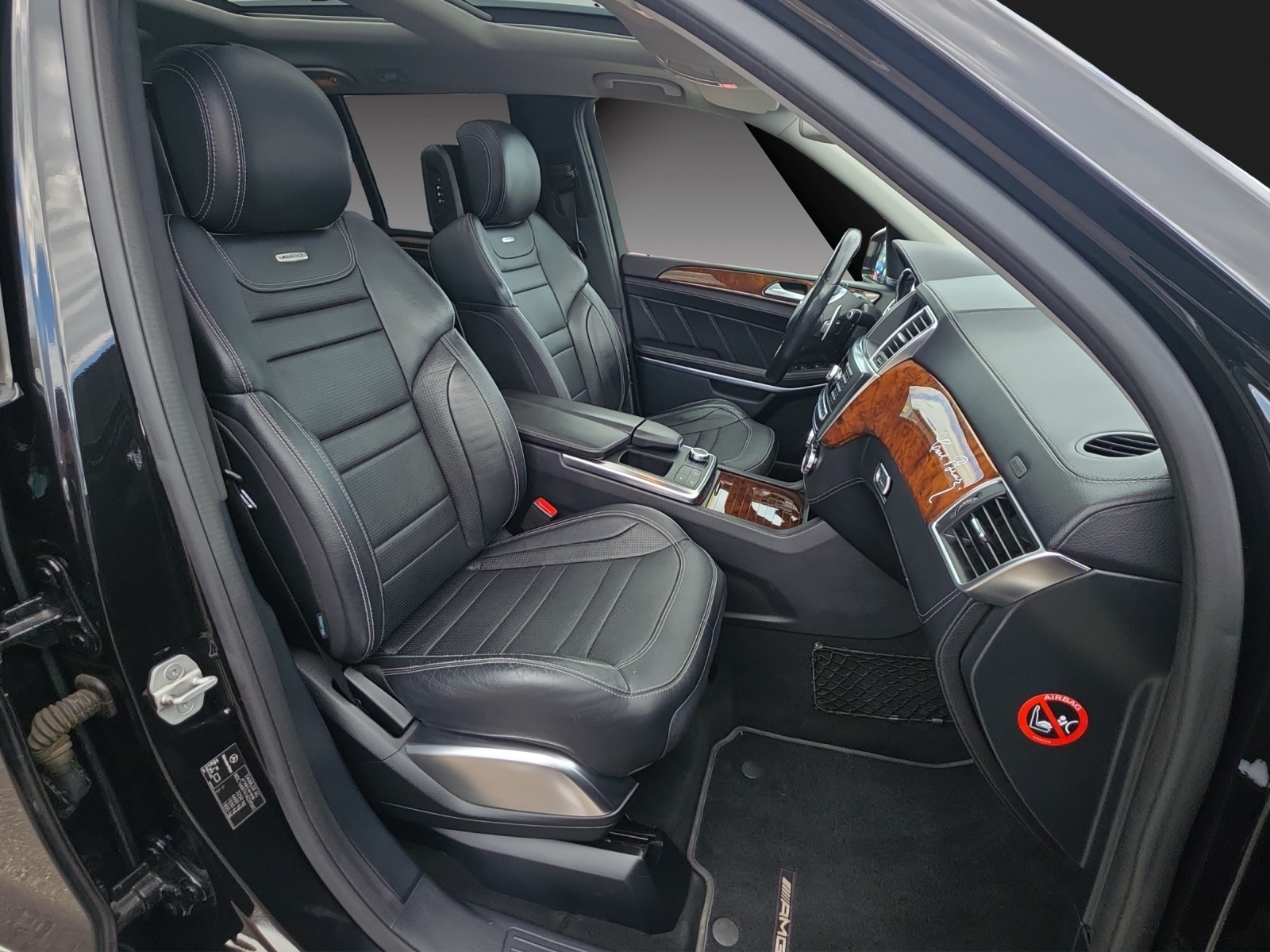 MERCEDES-BENZ GL 63 AMG 4Matic Speedshift Plus 7G-Tronic-image-16