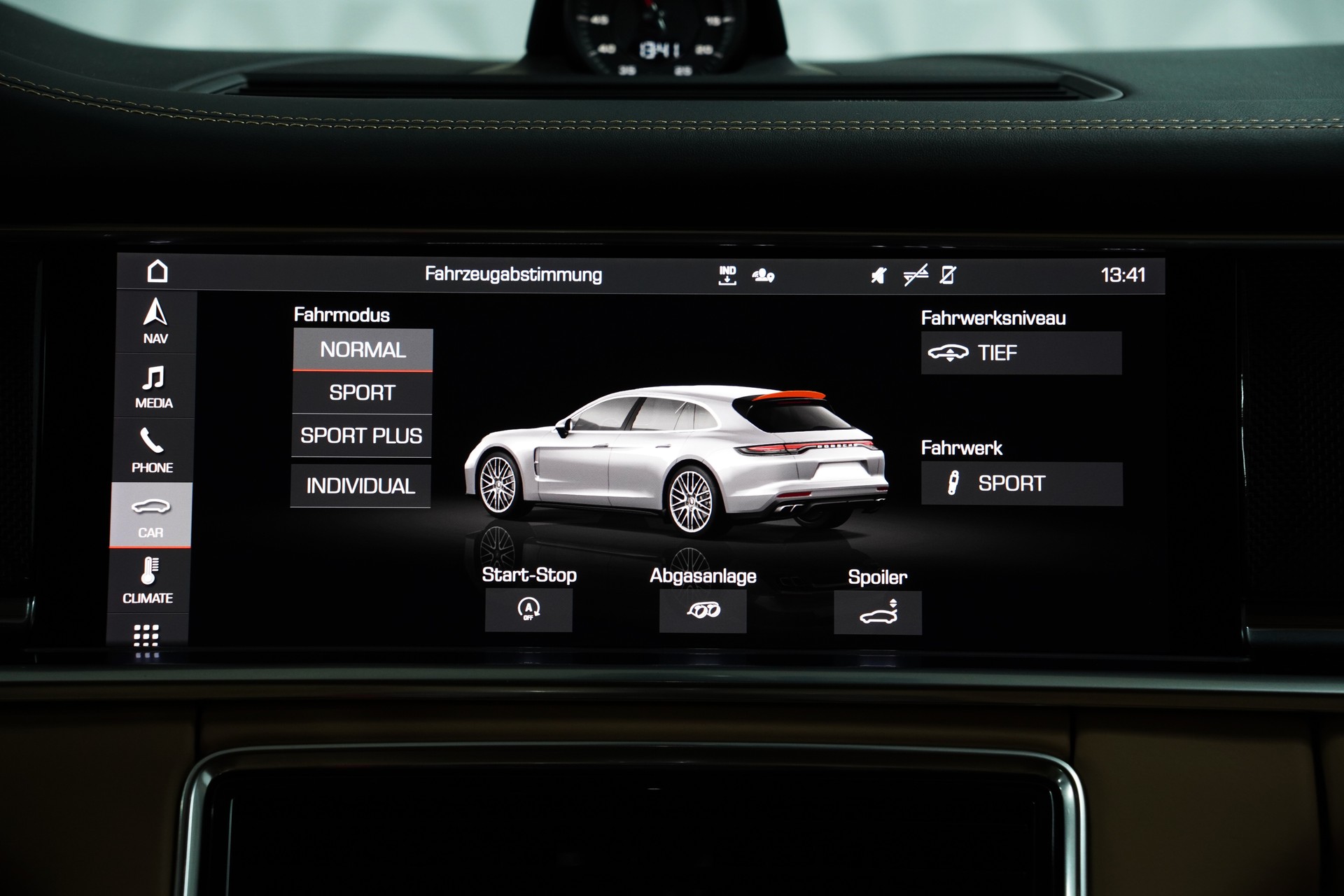 PORSCHE Panamera GTS Sport Turismo PDK-image-21