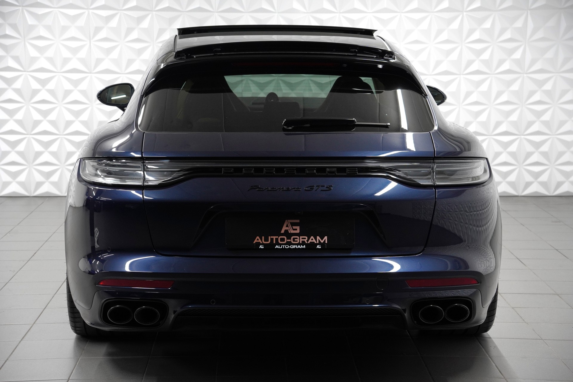 PORSCHE Panamera GTS Sport Turismo PDK-image-5