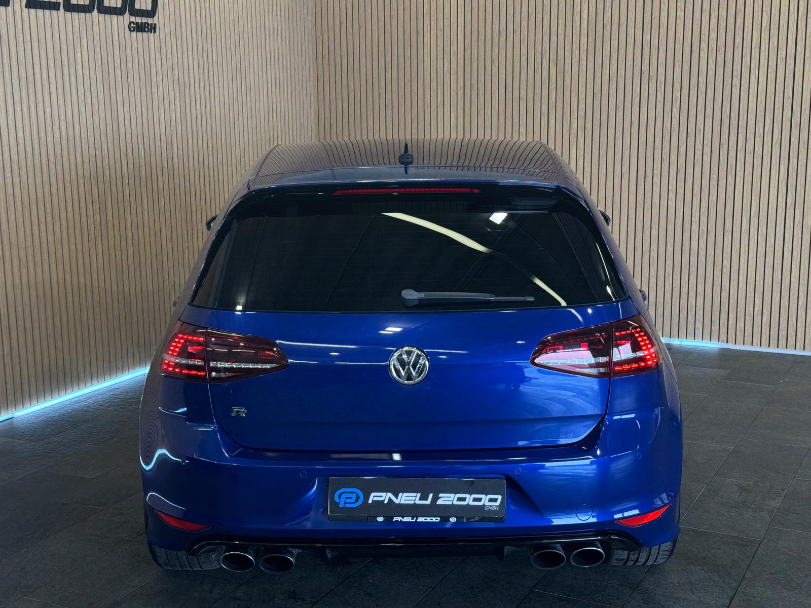 VW Golf 2.0 TSI R 4Motion DSG-image-7