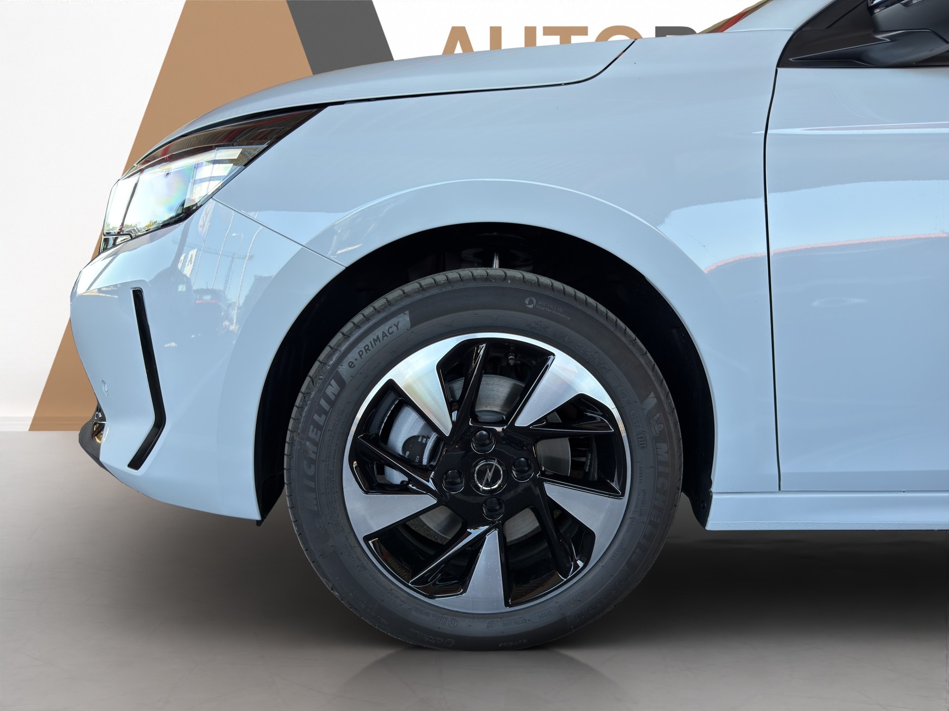 OPEL Corsa-e 156 GS Pack Komfort 3 Phaser-image-24