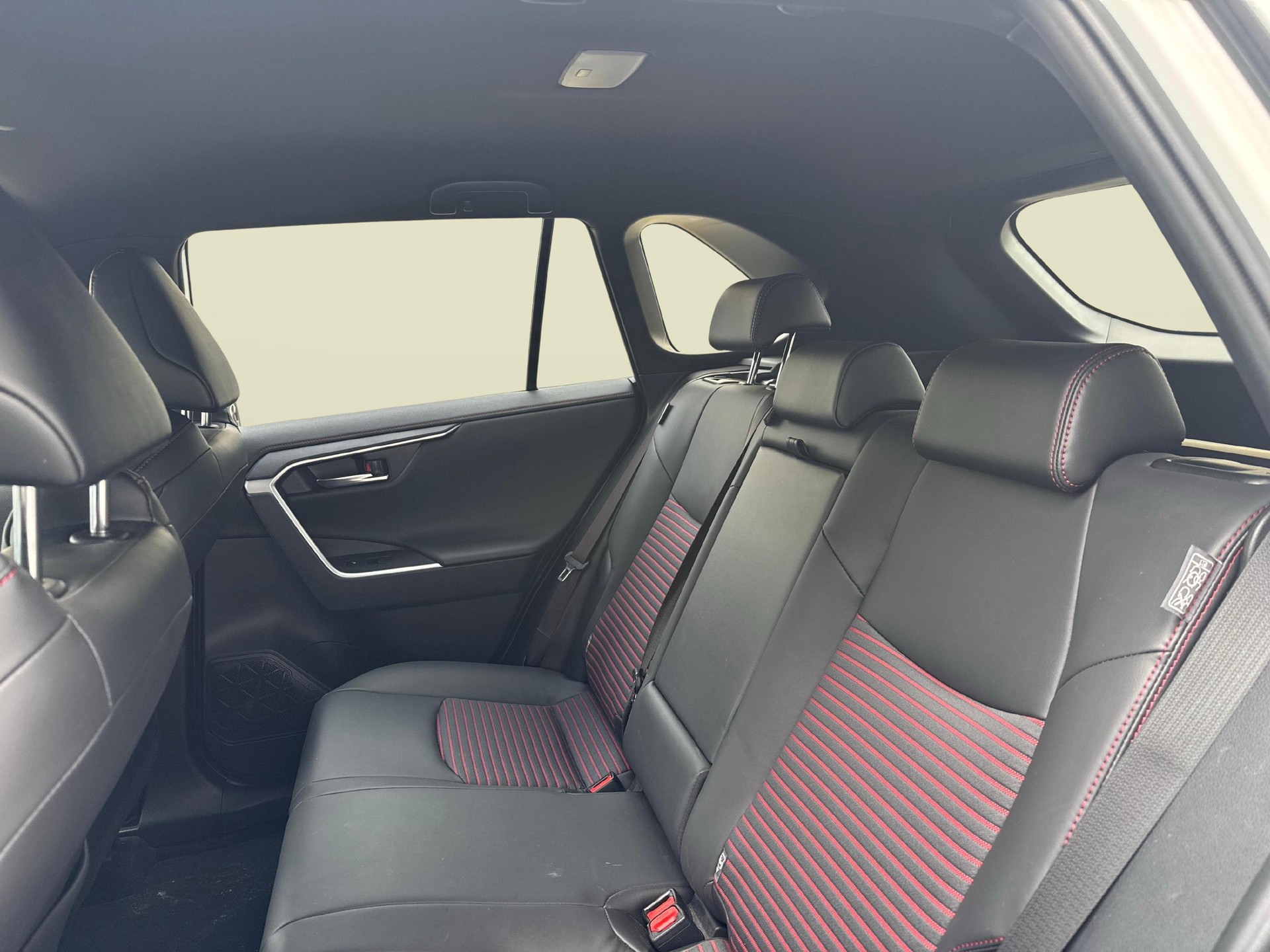 SUZUKI Across 2.5 PHEV Compact Top 4x4-image-15