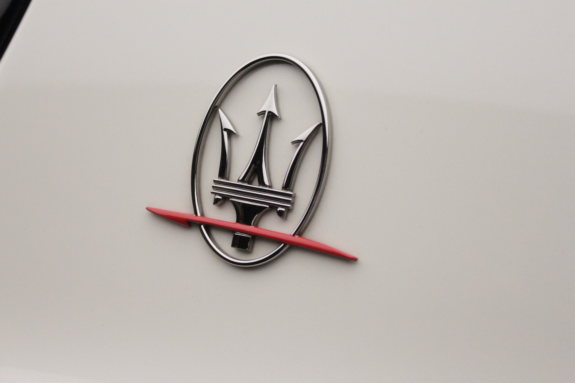 MASERATI Levante 3.8 V8 Trofeo Q4 Automatica-image-16
