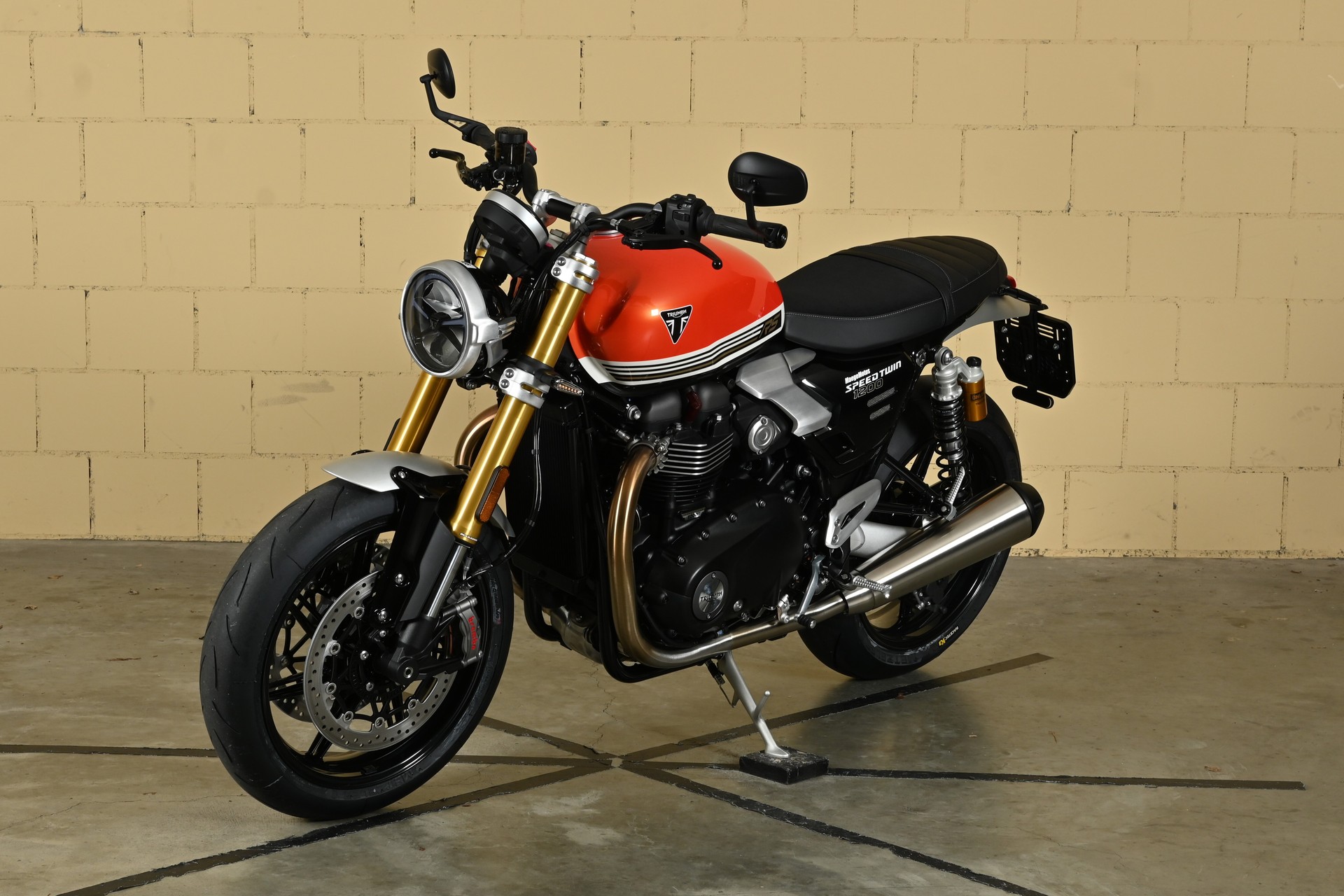 TRIUMPH Speed Twin 1200 RS-image-2