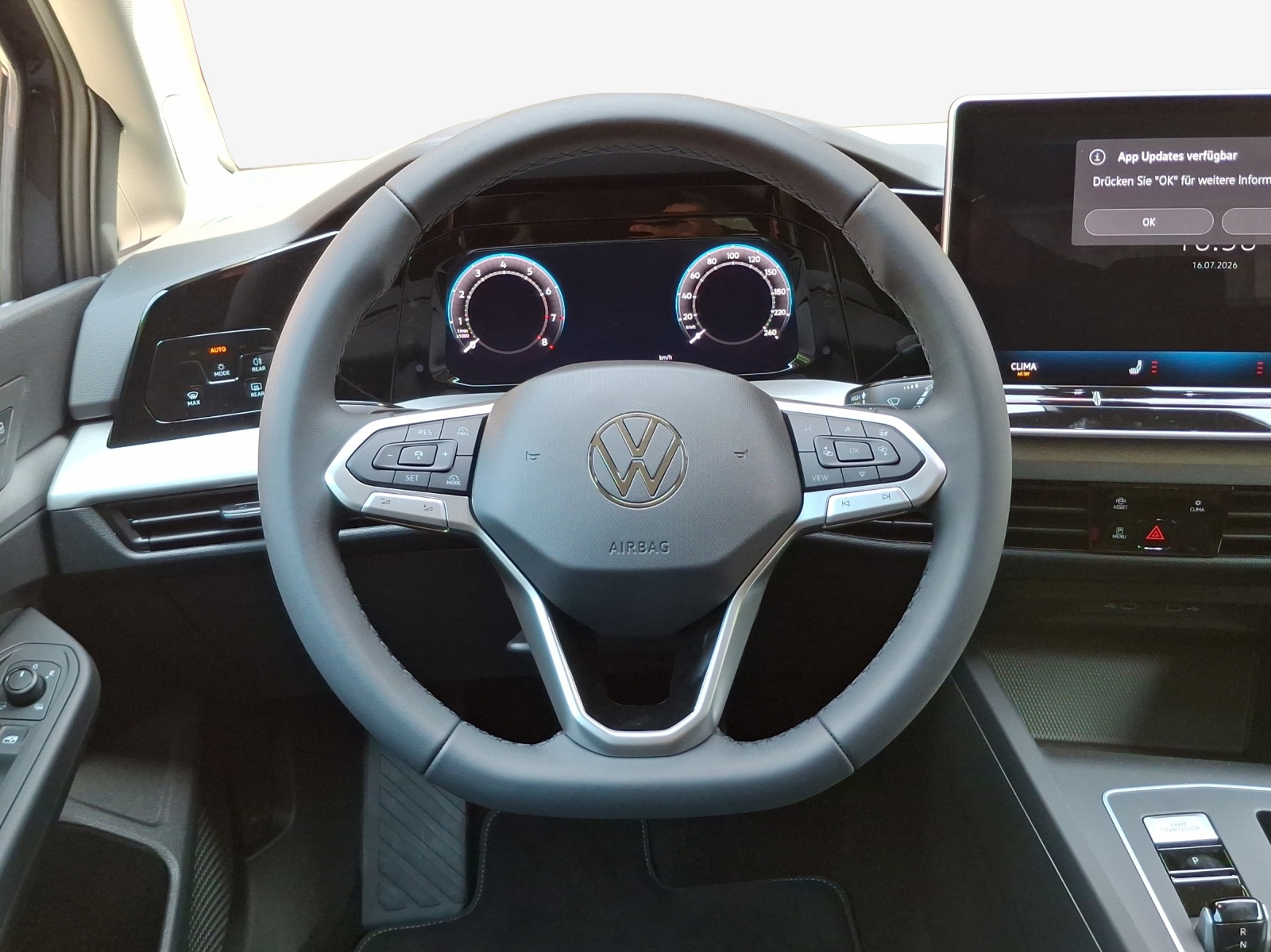 VW Golf 1.5 e TSI mHEV Basis DSG-image-9