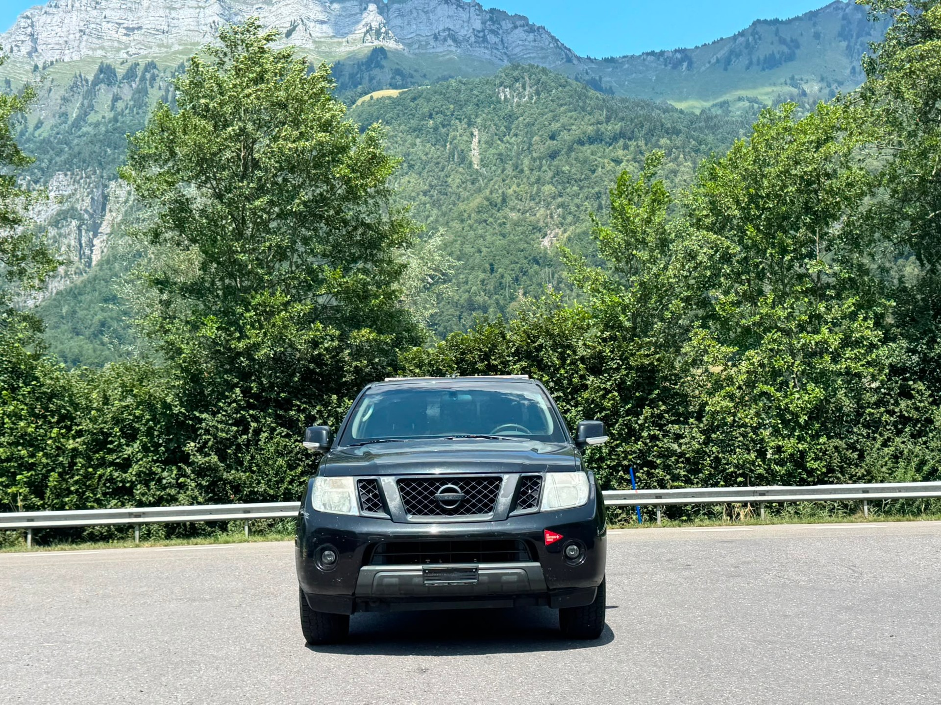 NISSAN Navara King Cab SE 2.5 dCi 4WD