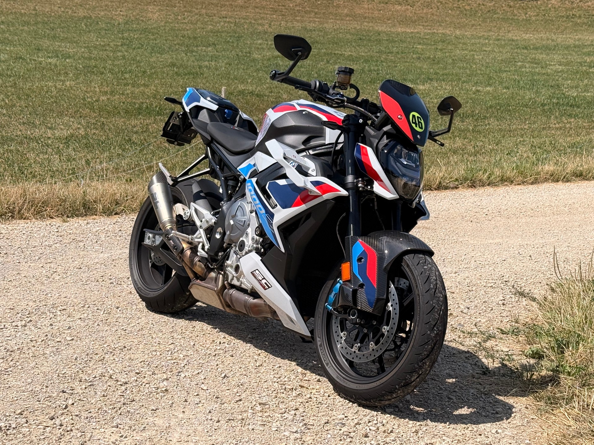 BMW M 1000 R-image-1