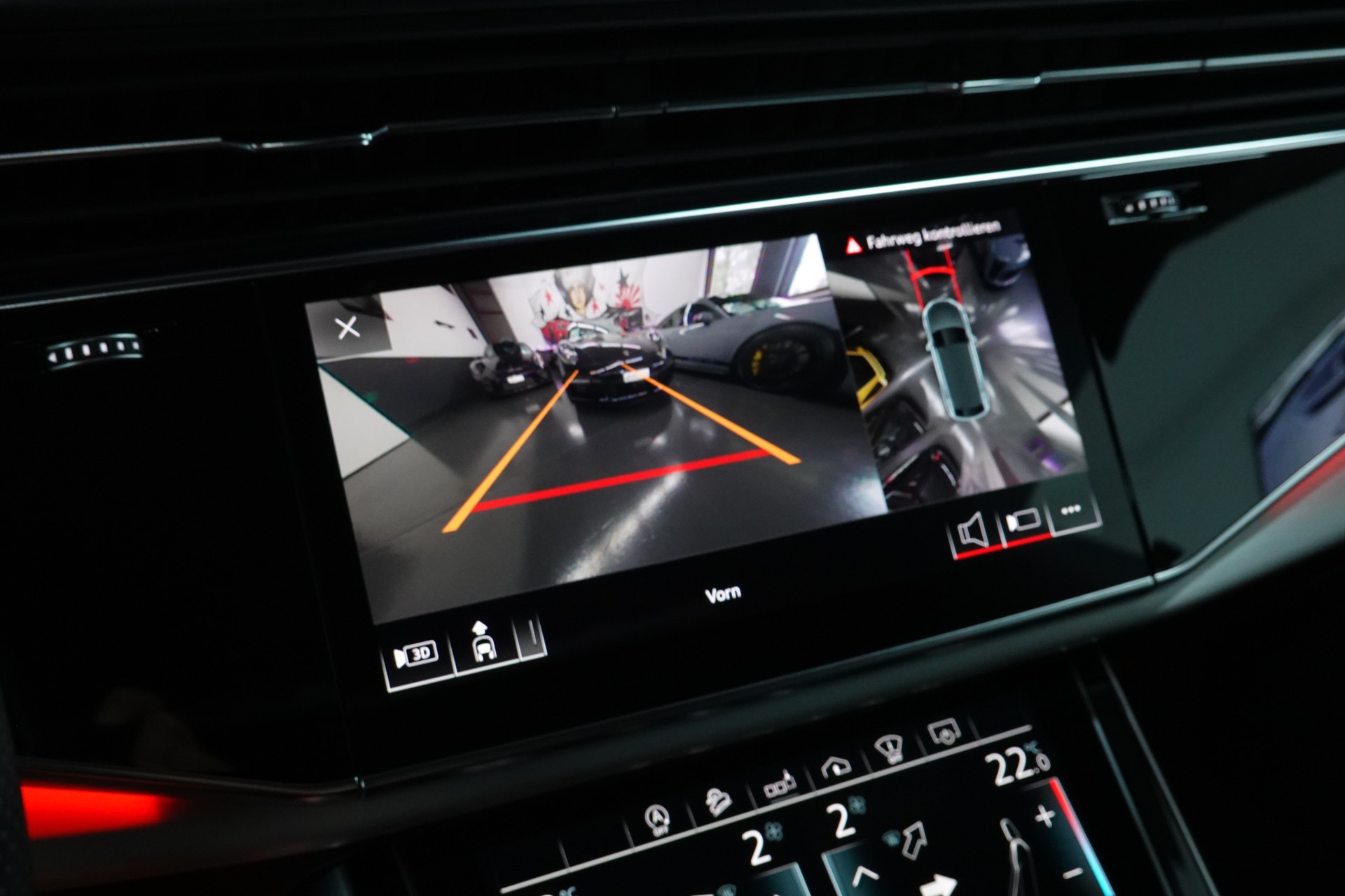 AUDI Q8 50 TDI QUATTRO TIPTRONIC FULL CH-FZ BLACK 23"SANSAR-image-30