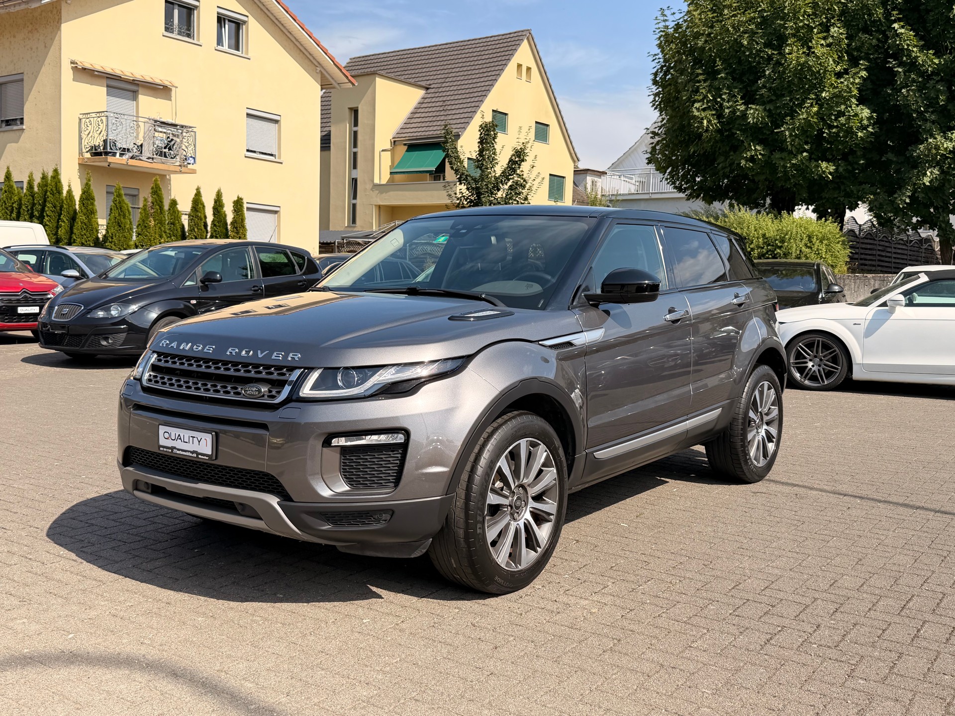 LAND ROVER Range Rover Evoque 2.0 TD4 HSE AT9-showroom-element-2
