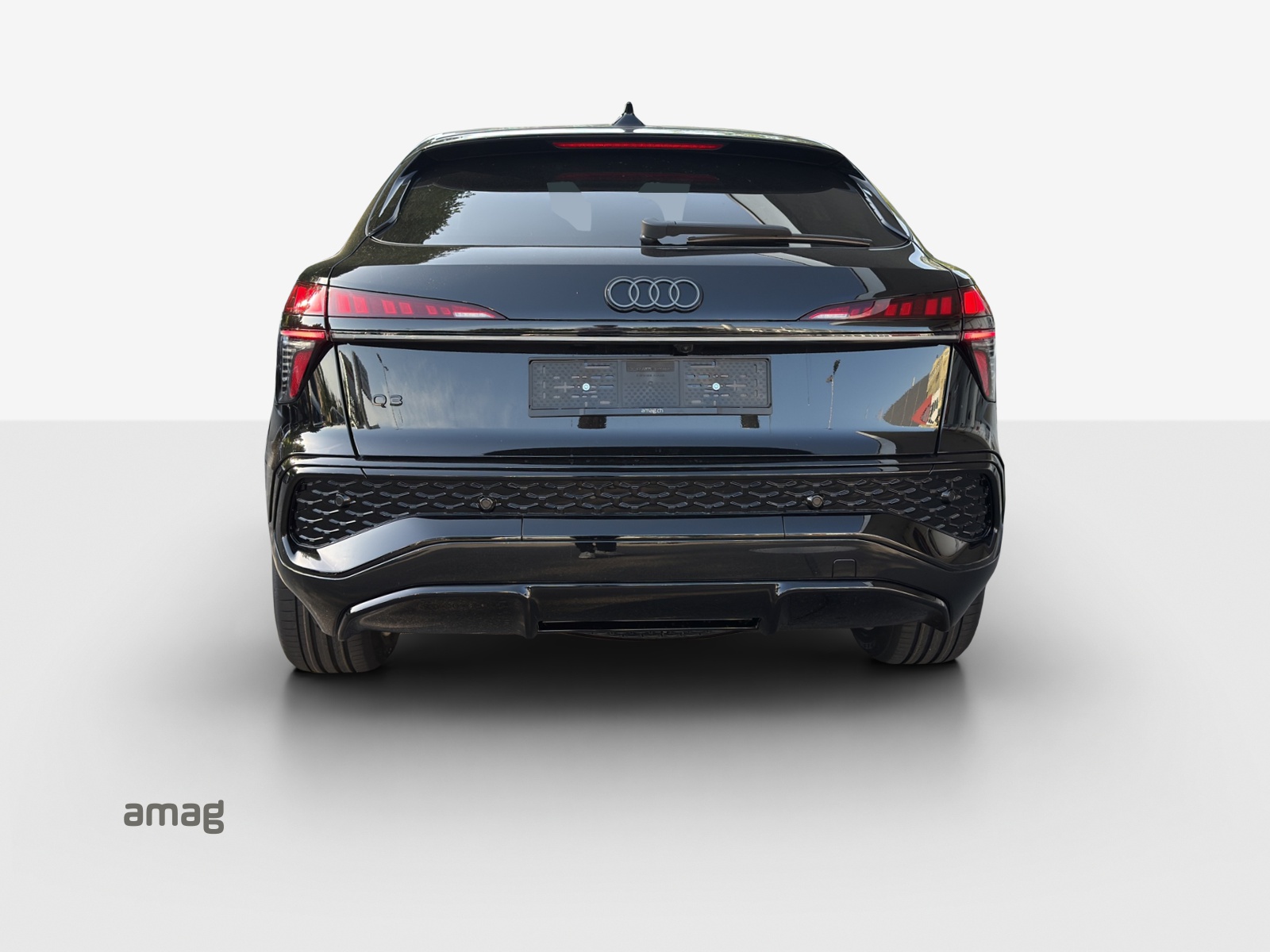 AUDI Q3 Sportback 110 kW TFSI S tronic-showroom-element-3