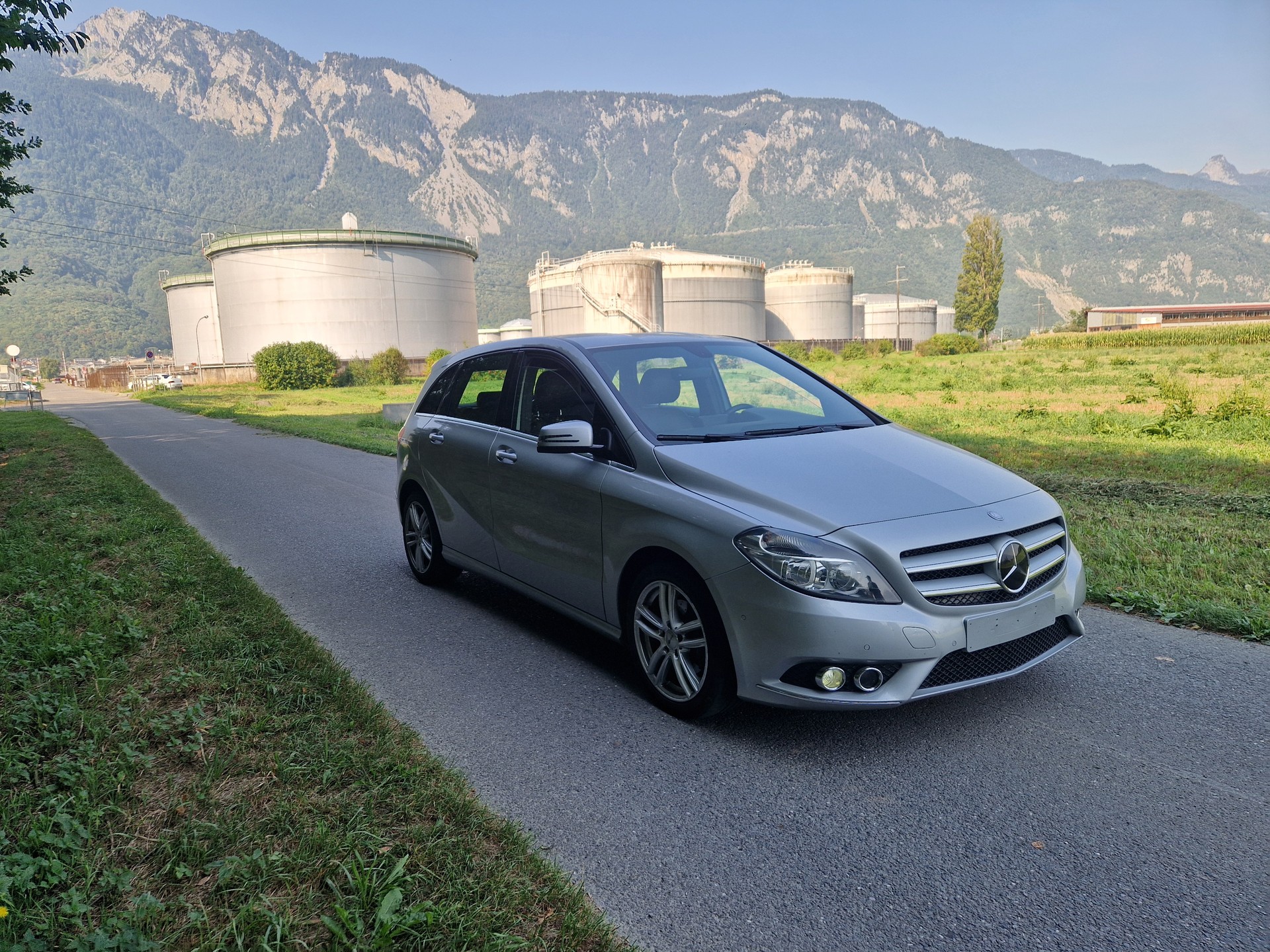 MERCEDES-BENZ B 200 7G-DCT-image-2