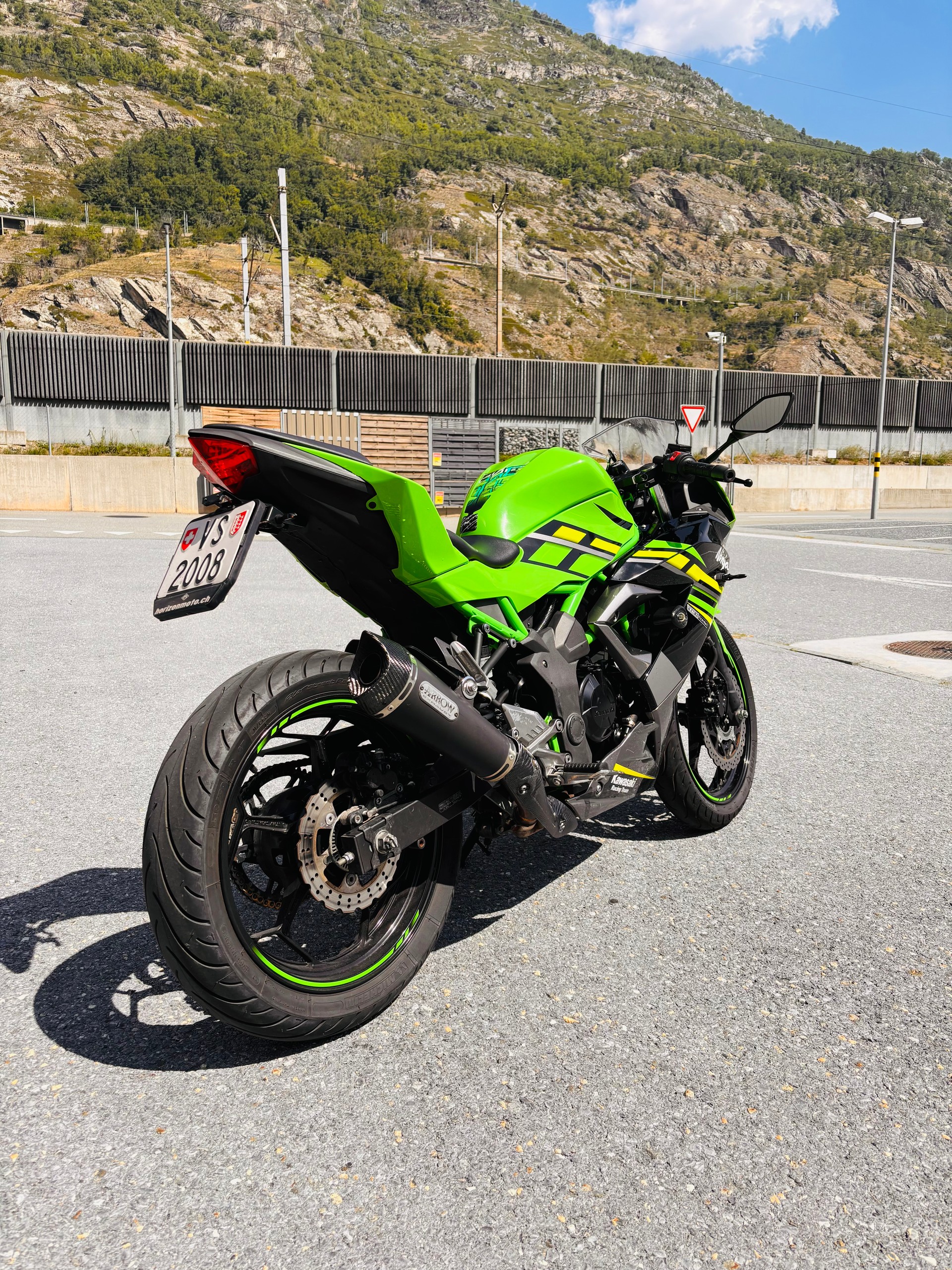 KAWASAKI Ninja 125 Performance ABS-image-3