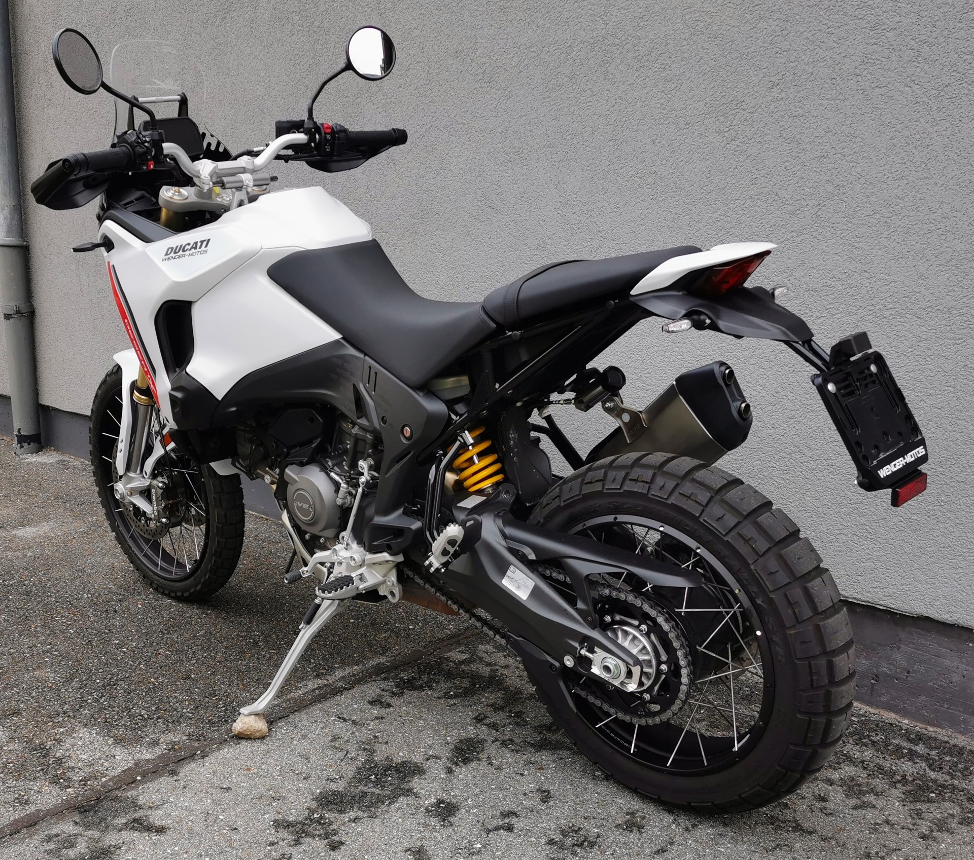 DUCATI DESERT X-image-4