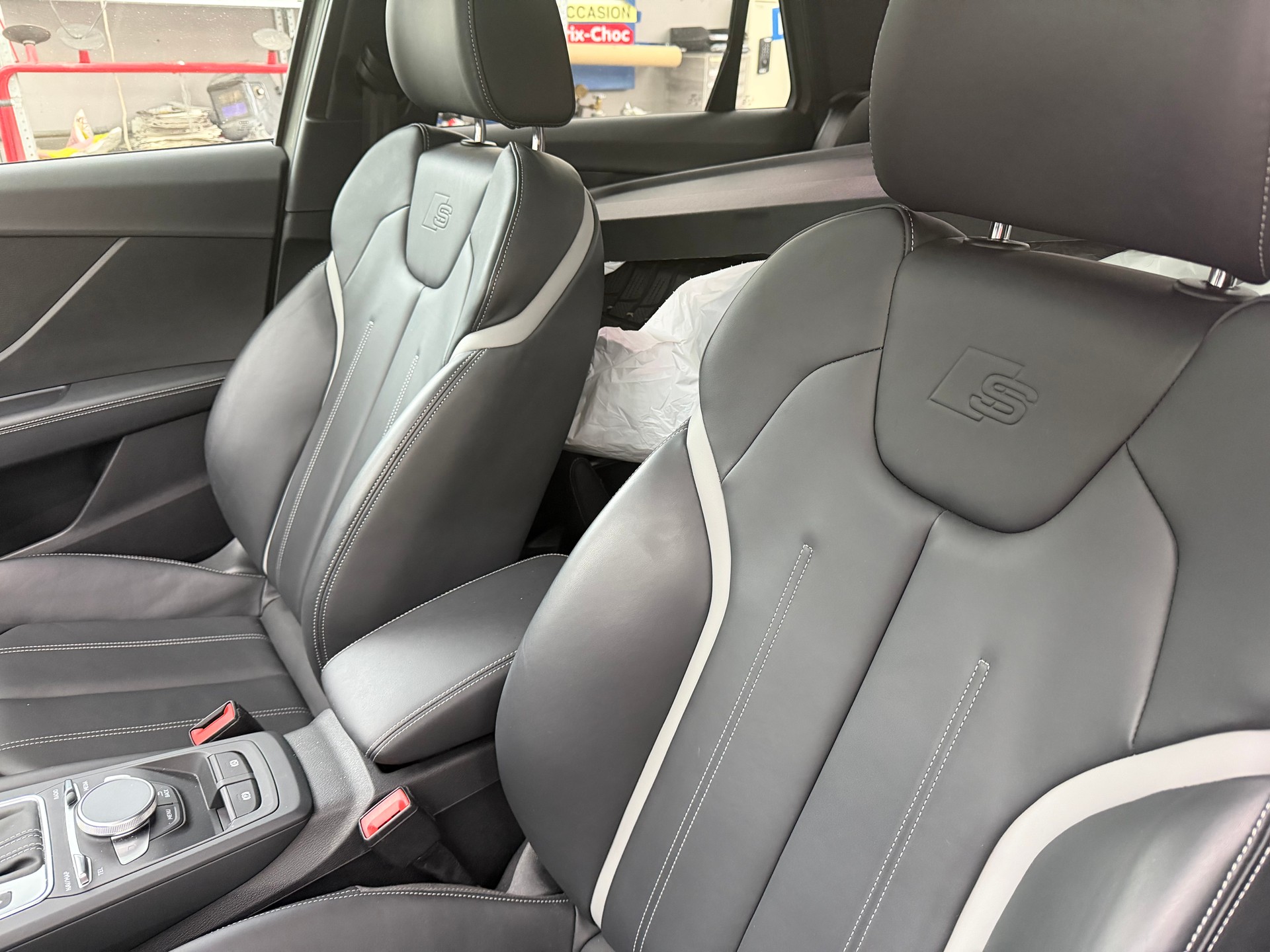 AUDI Q2 2.0 TFSI Edition#1quattro S-tronic-showroom-element-1