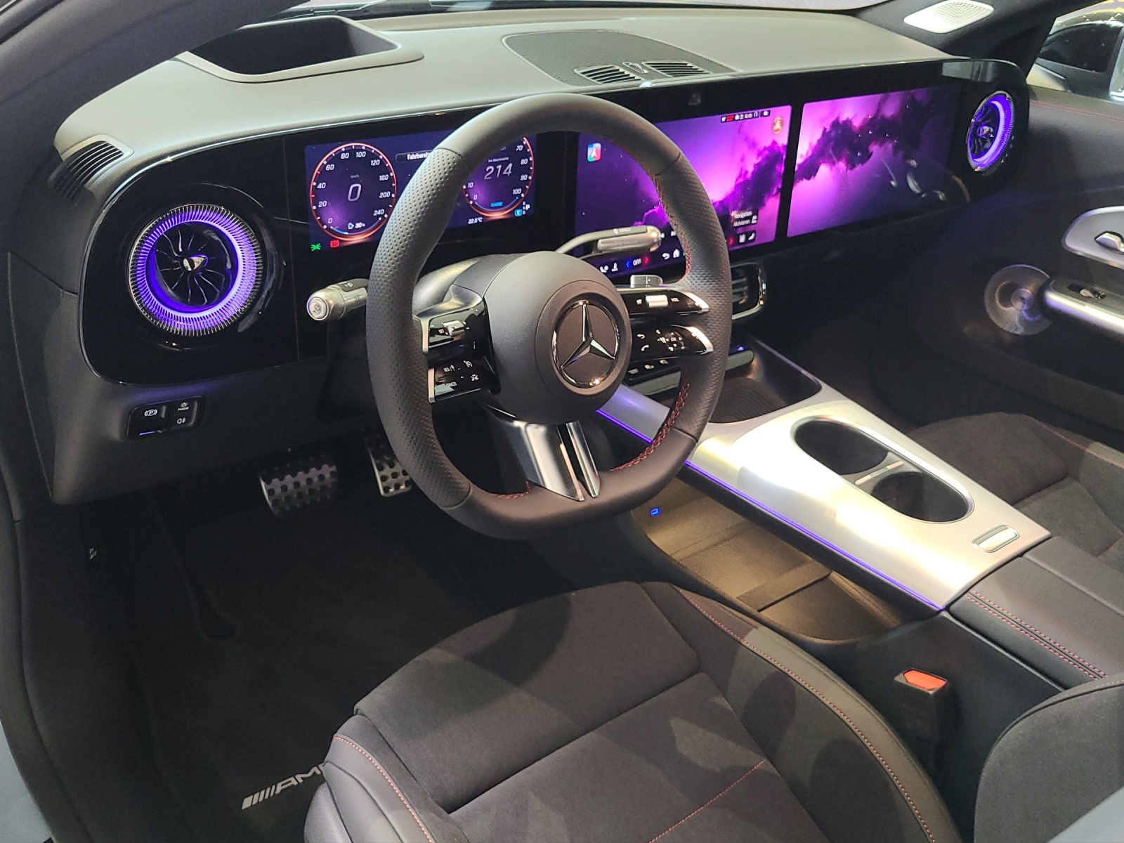 MERCEDES-BENZ CLA 350 4 Matic 85 kWh EQ-image-6