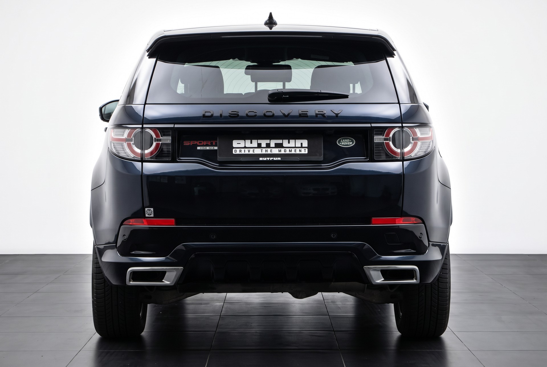LAND ROVER Discovery Sport 2.0 Si4 HSE Luxury AT9-showroom-element-2