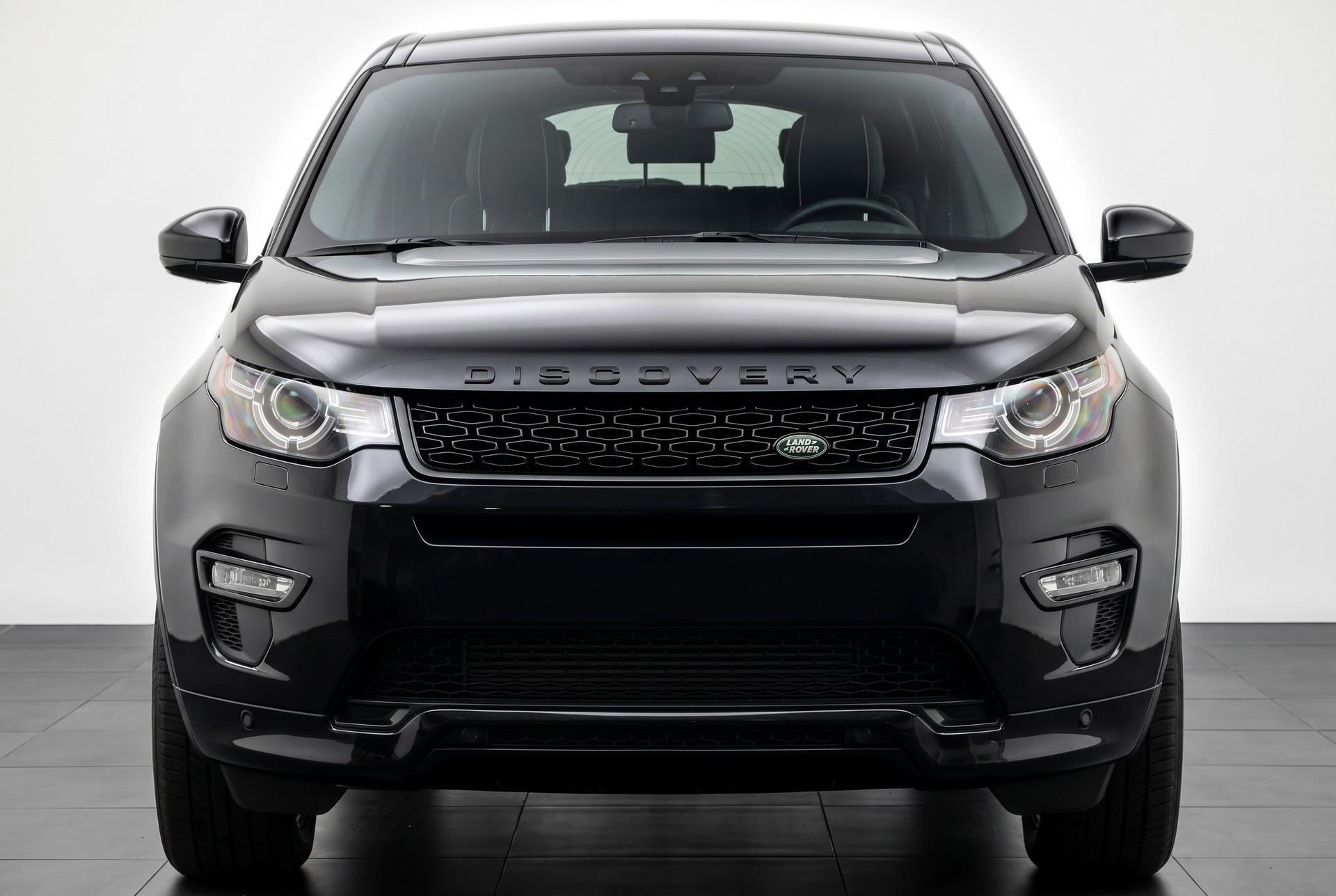 LAND ROVER Discovery Sport 2.0 Si4 HSE Luxury AT9-showroom-element-1