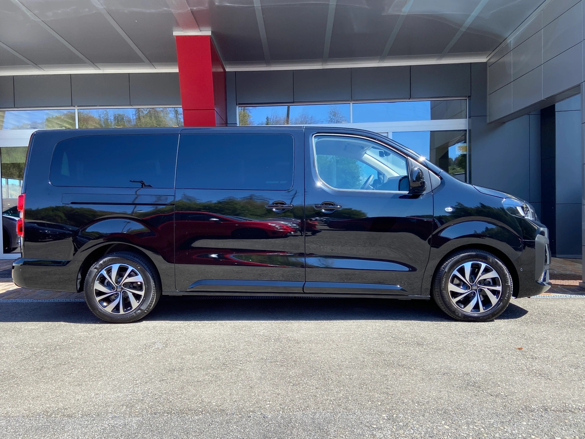 FIAT Ulysse 2.2 JTD Business L3 XL 9 Plätze-image-23