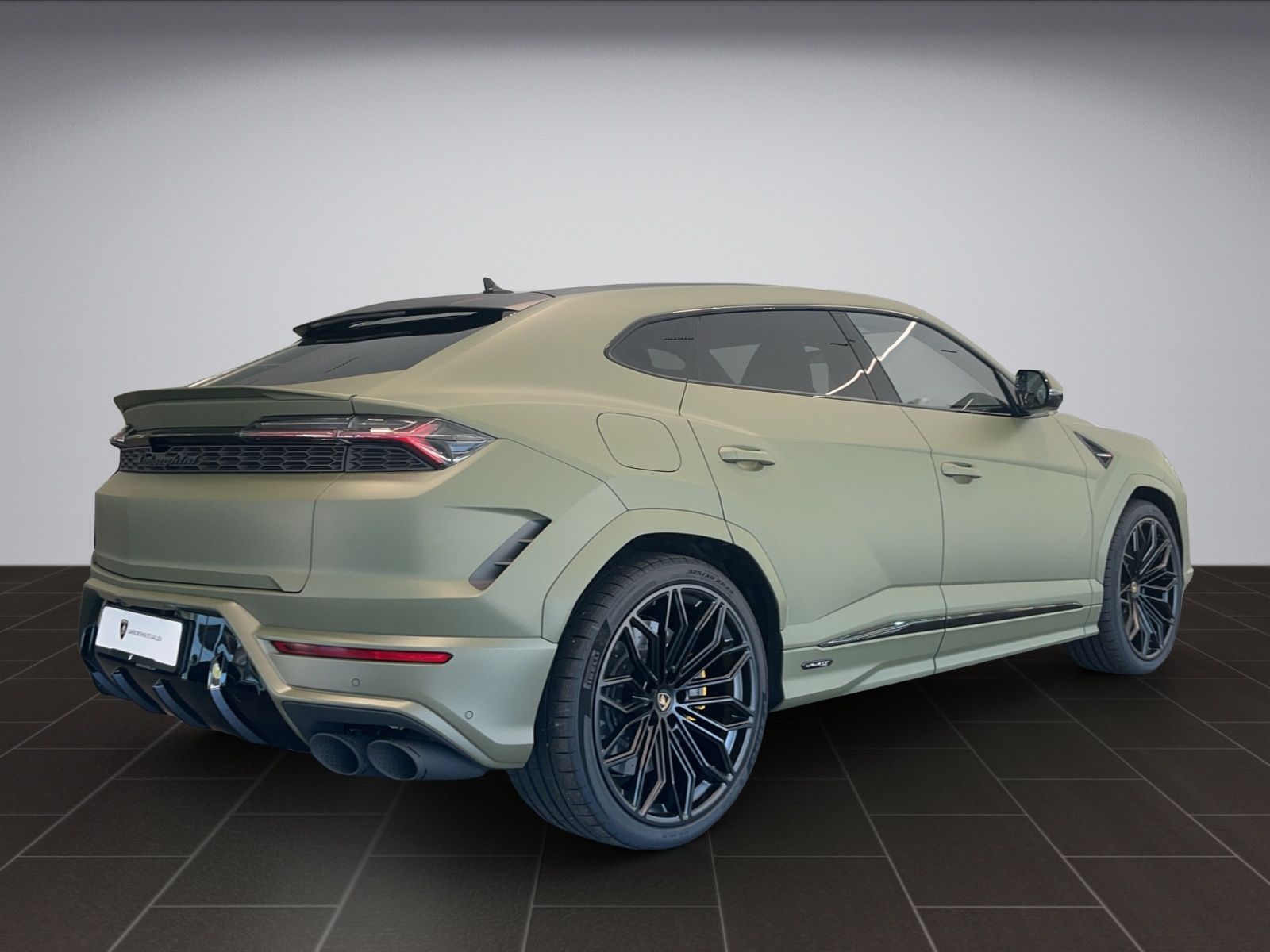 LAMBORGHINI Urus SE 26-showroom-element-2